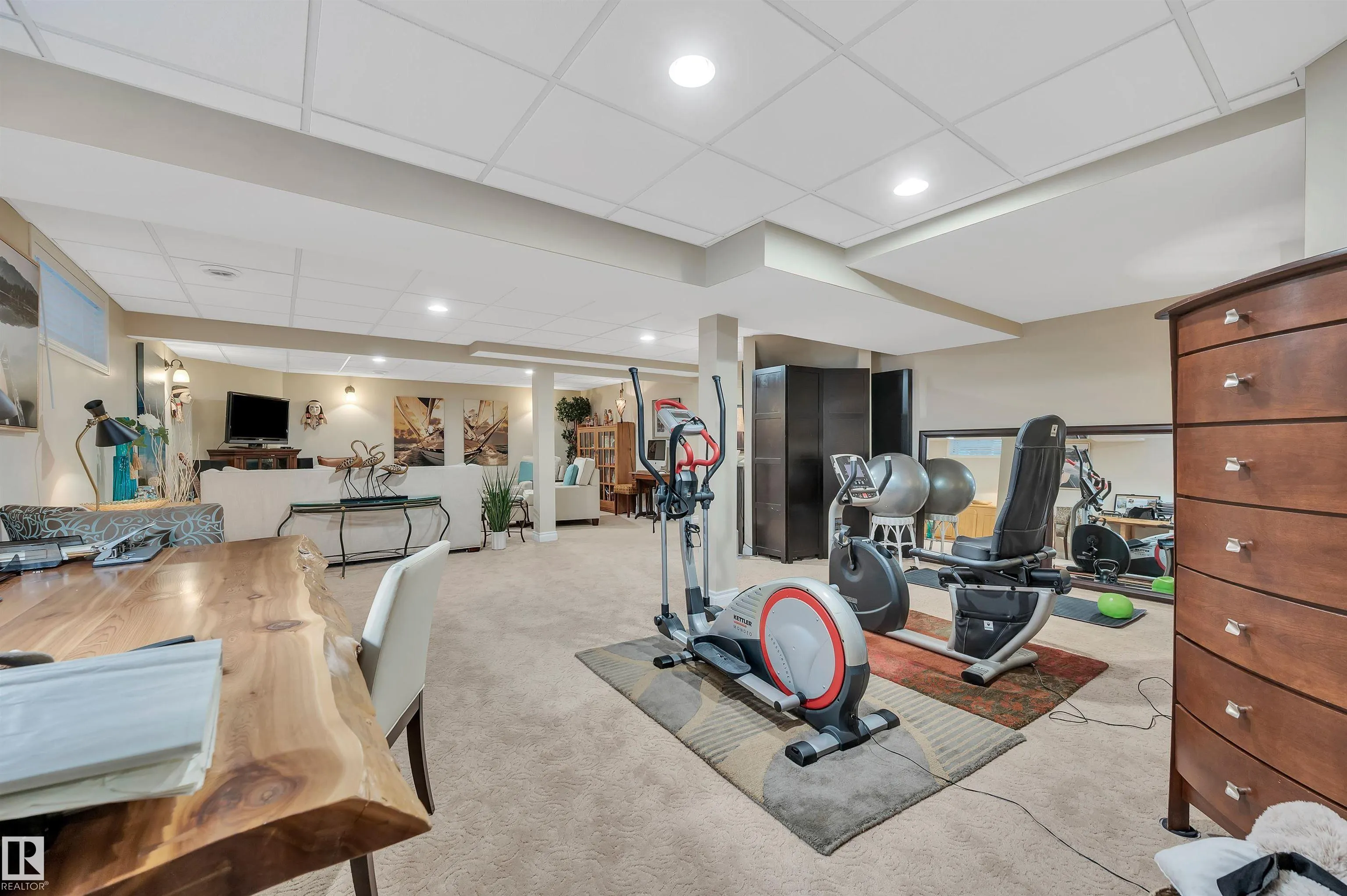 49 BERRYMORE Drive