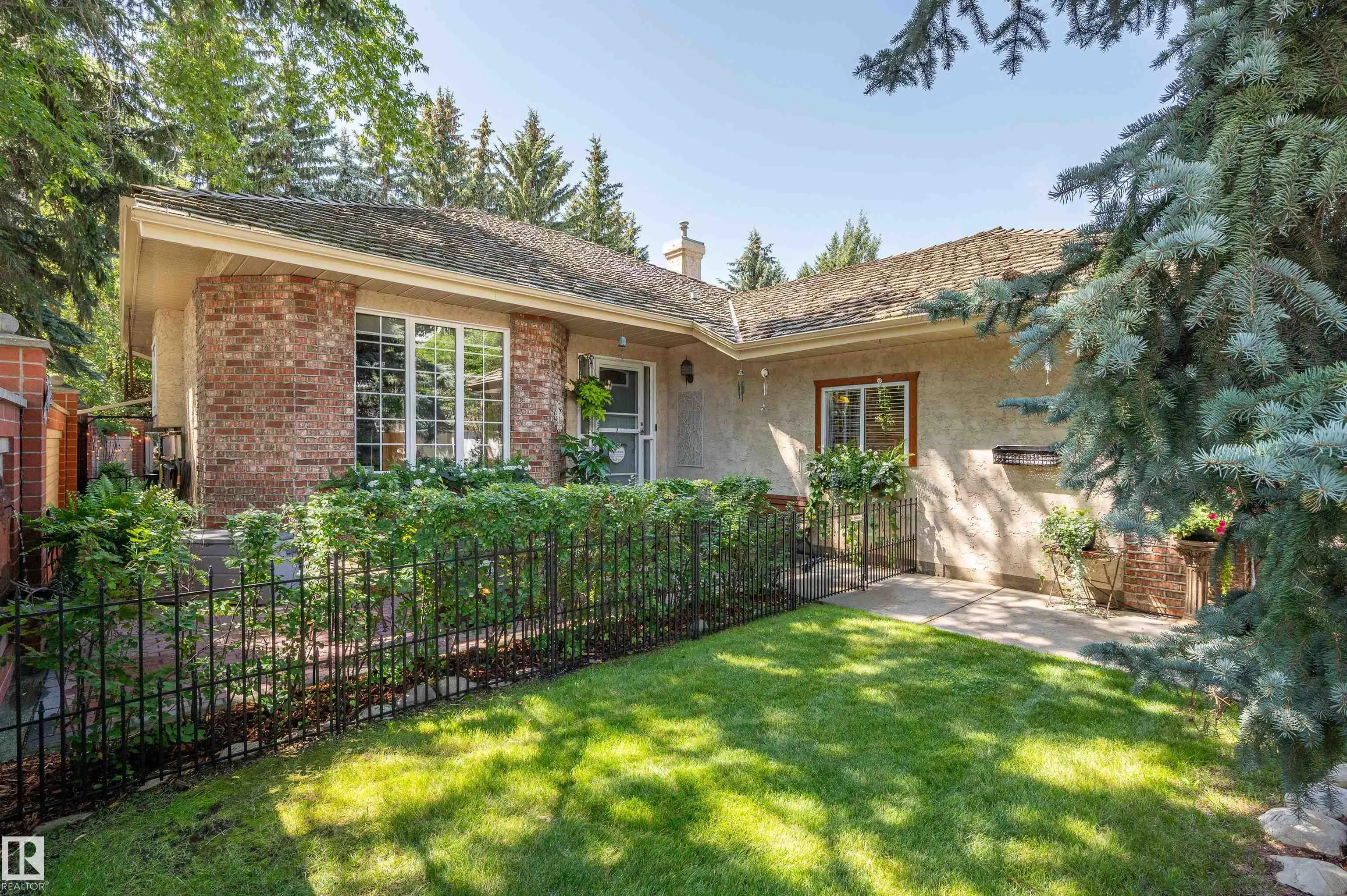 49 BERRYMORE Drive