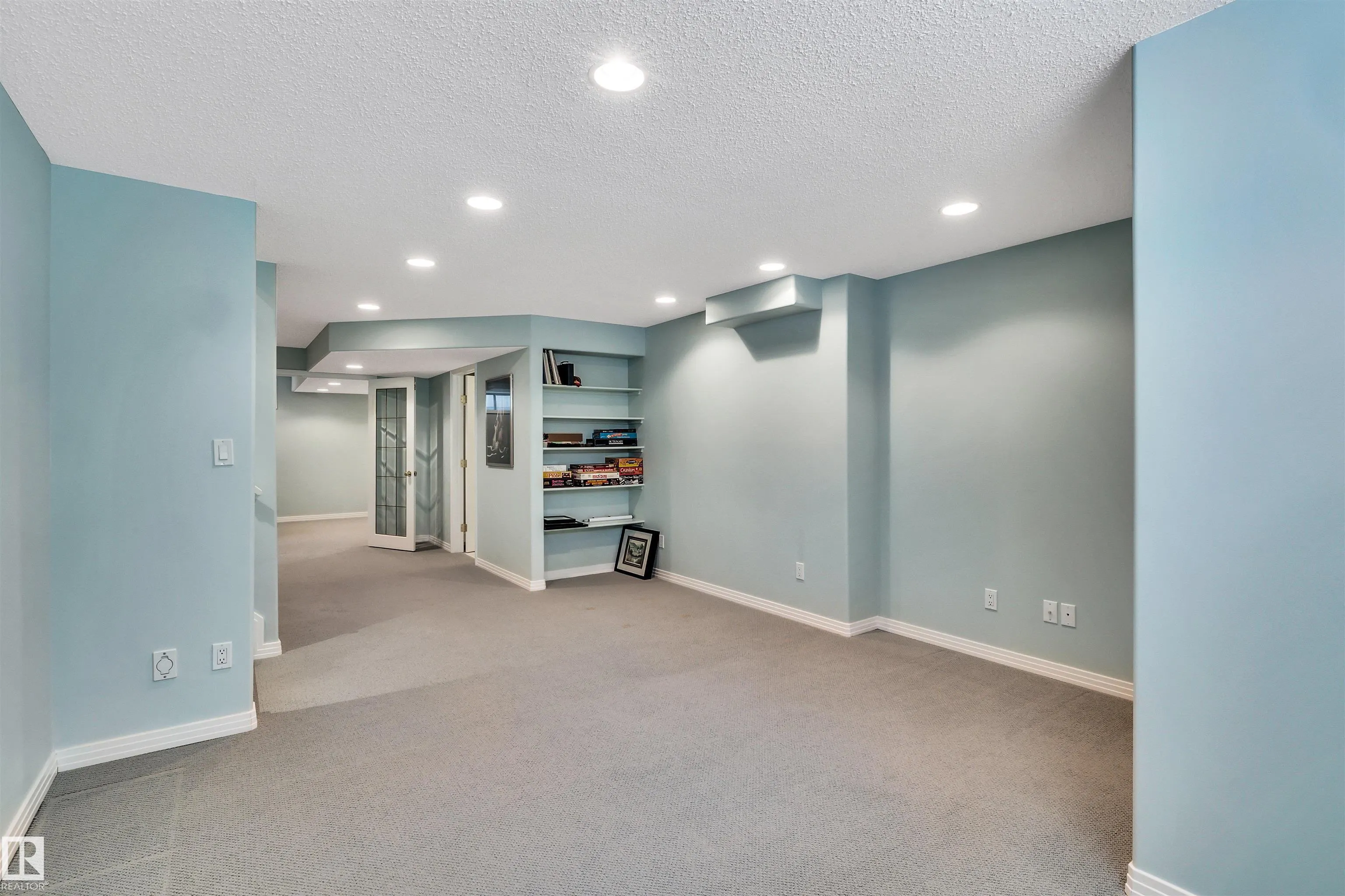 3 ORCHARD Court