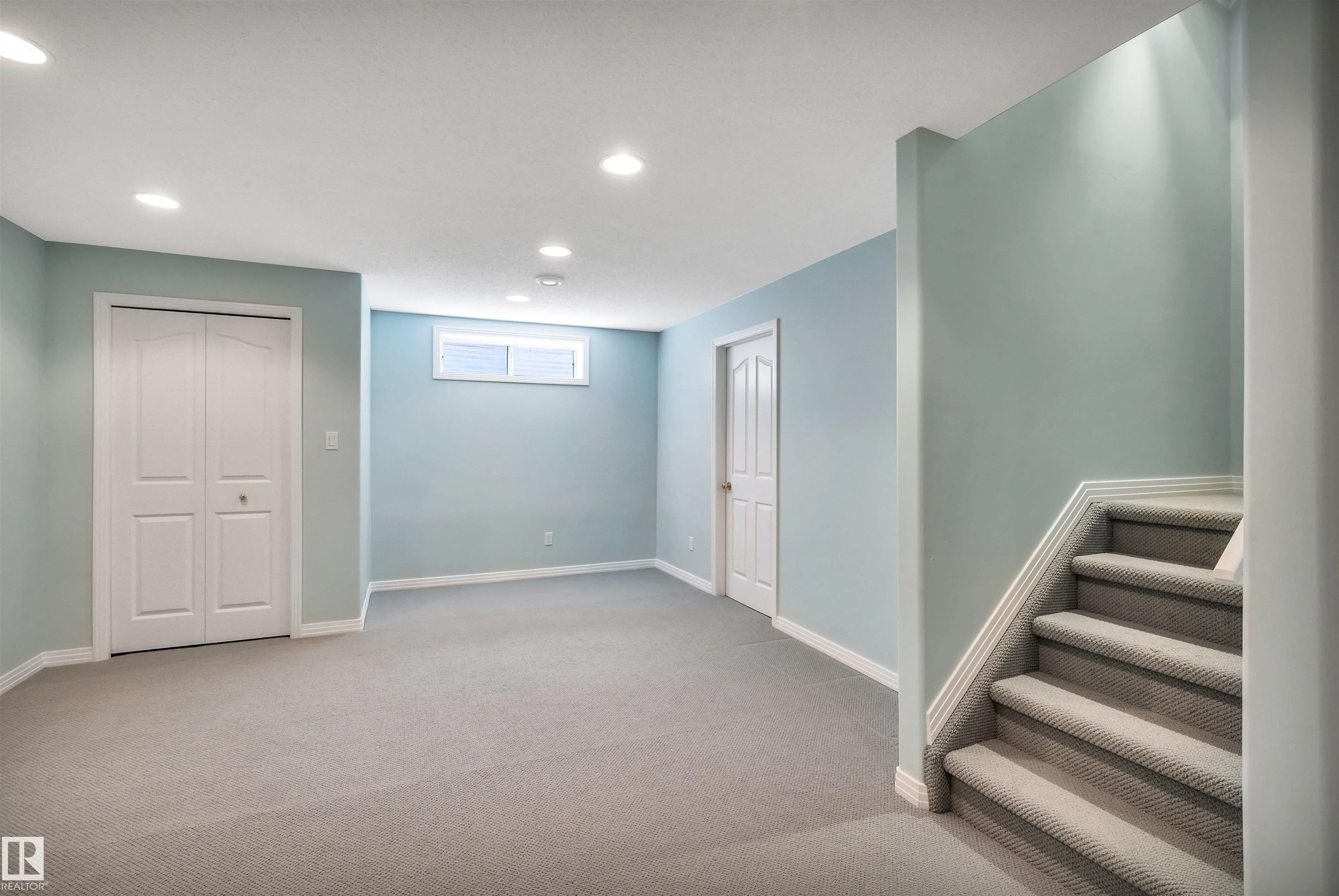 3 ORCHARD Court