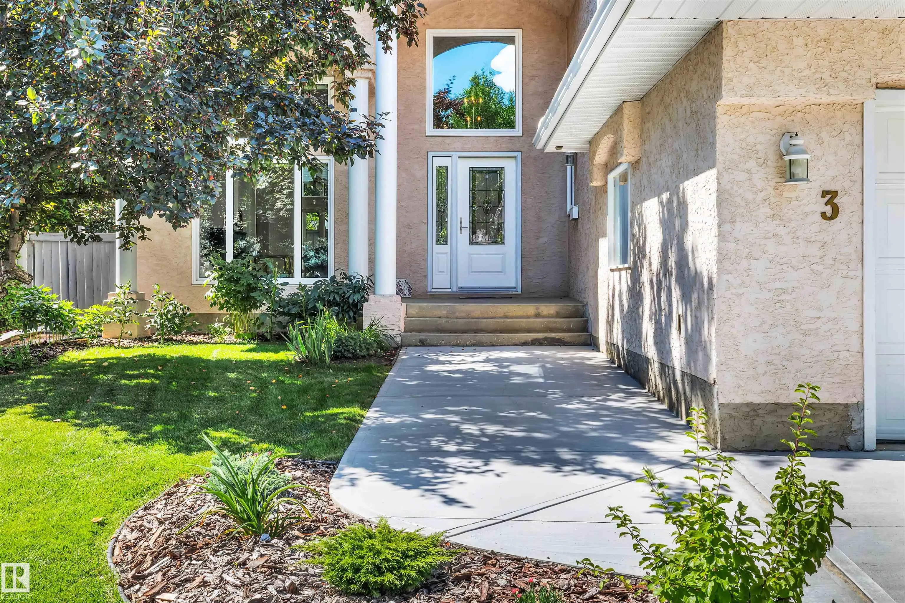 3 ORCHARD Court