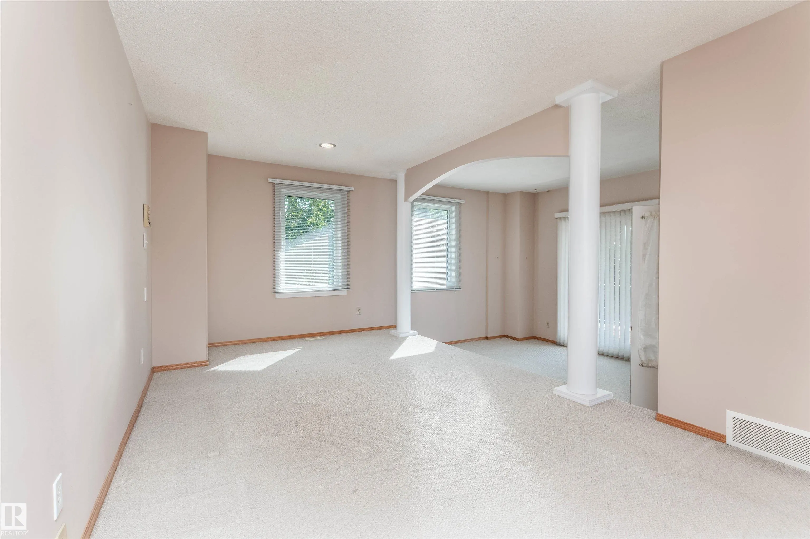 120 GALLOWAY Drive