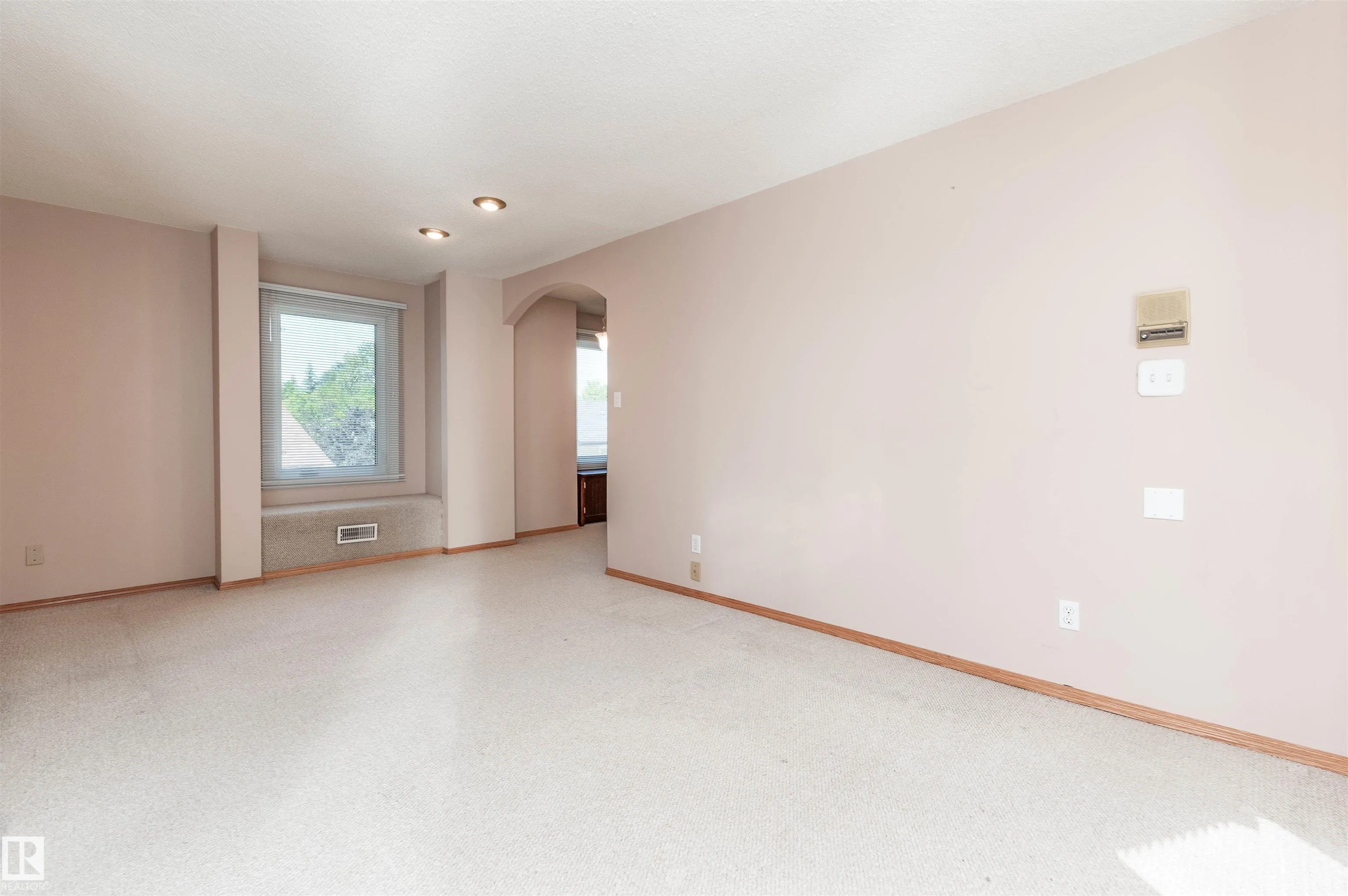 120 GALLOWAY Drive