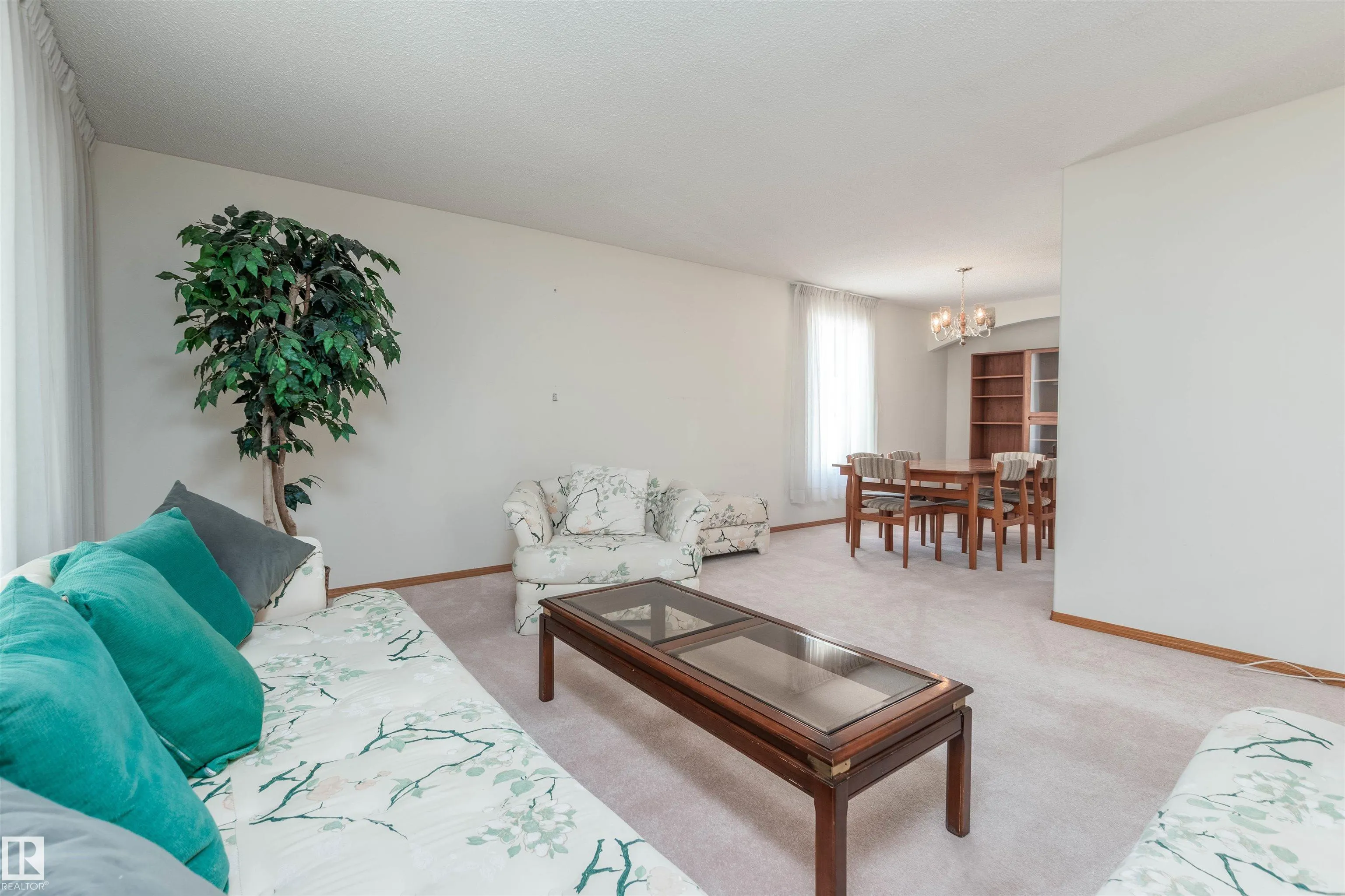 120 GALLOWAY Drive