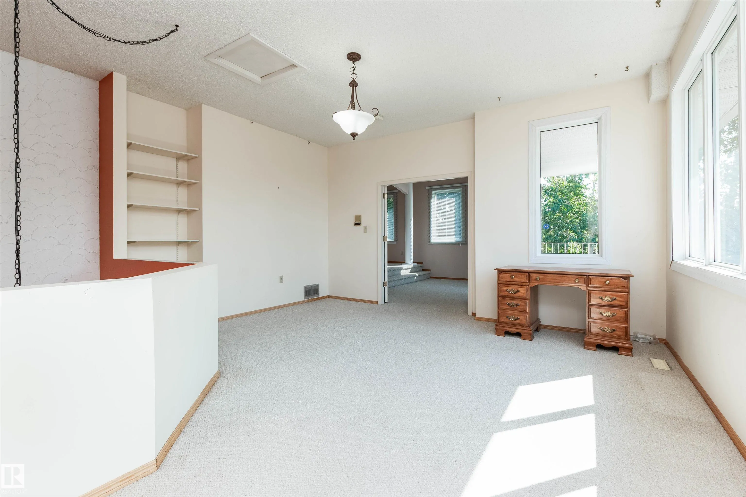 120 GALLOWAY Drive