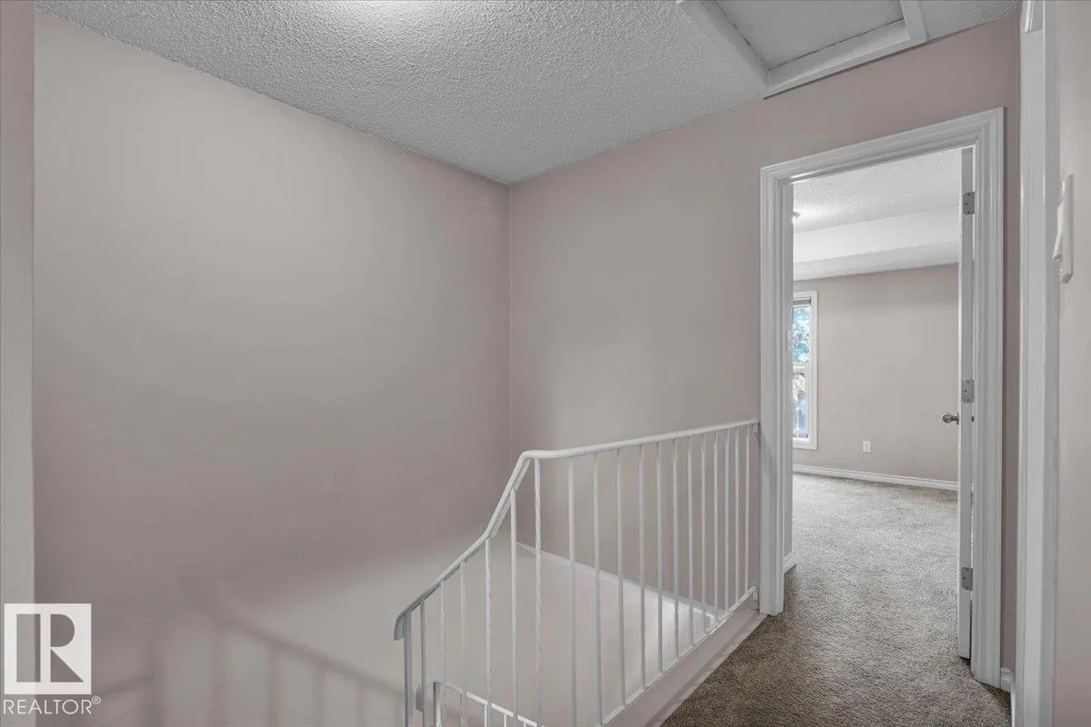 348 CLAREVIEW Road