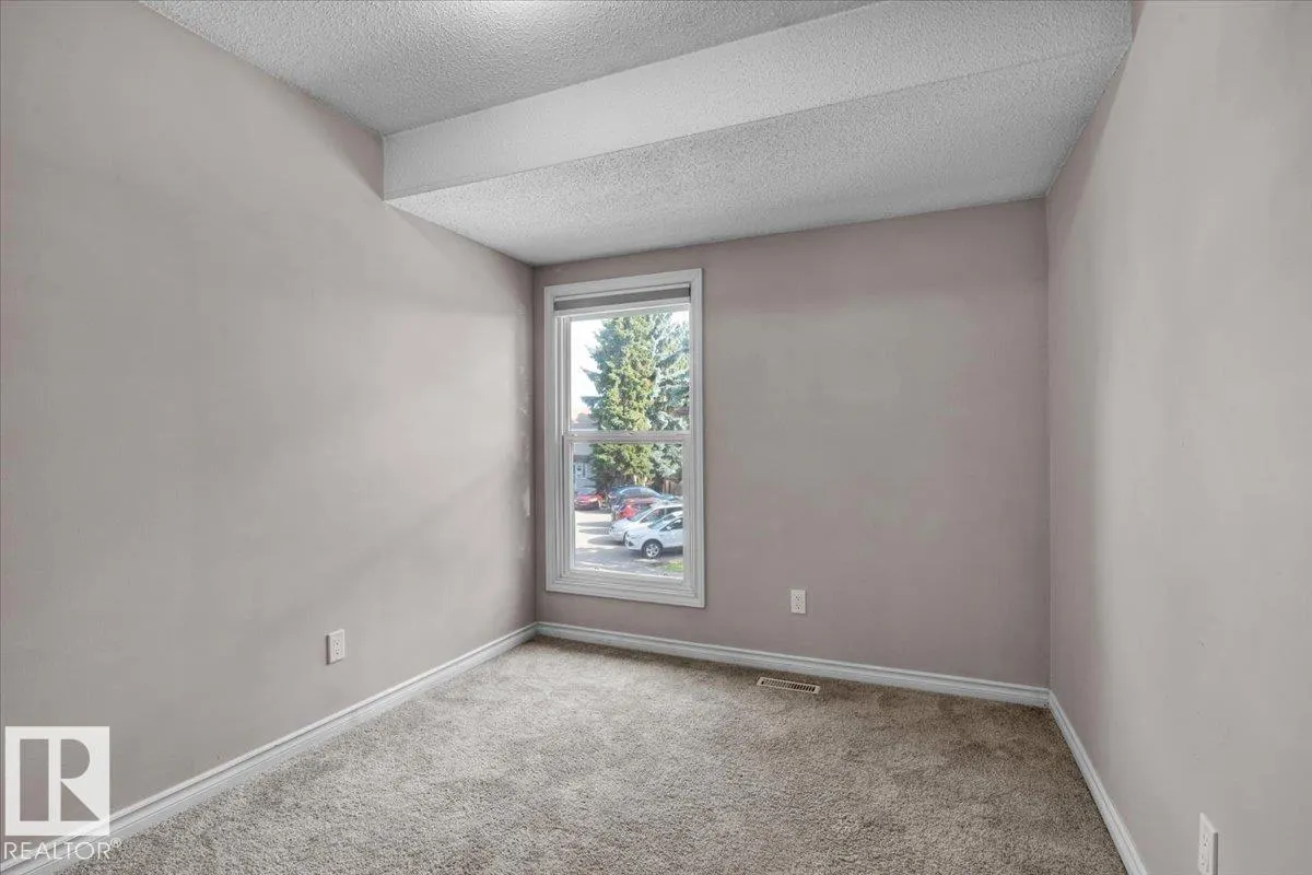 348 CLAREVIEW Road