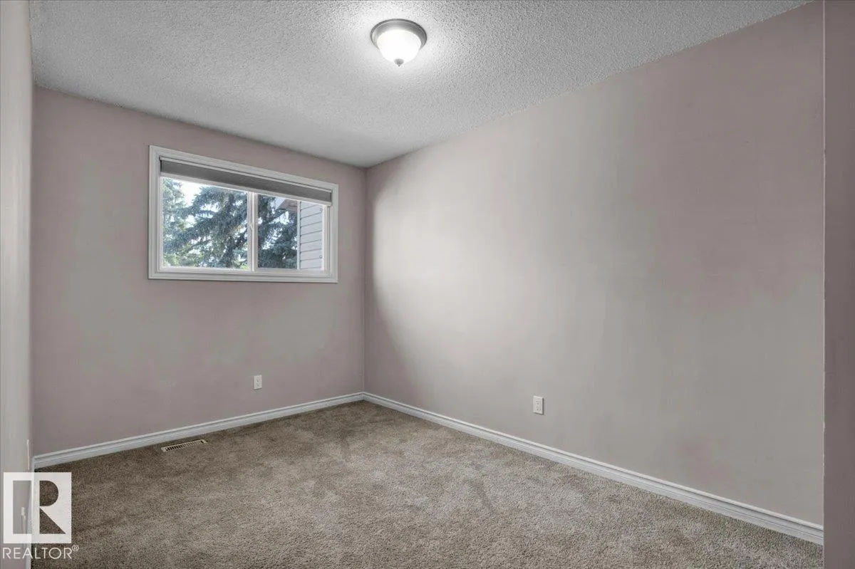 348 CLAREVIEW Road