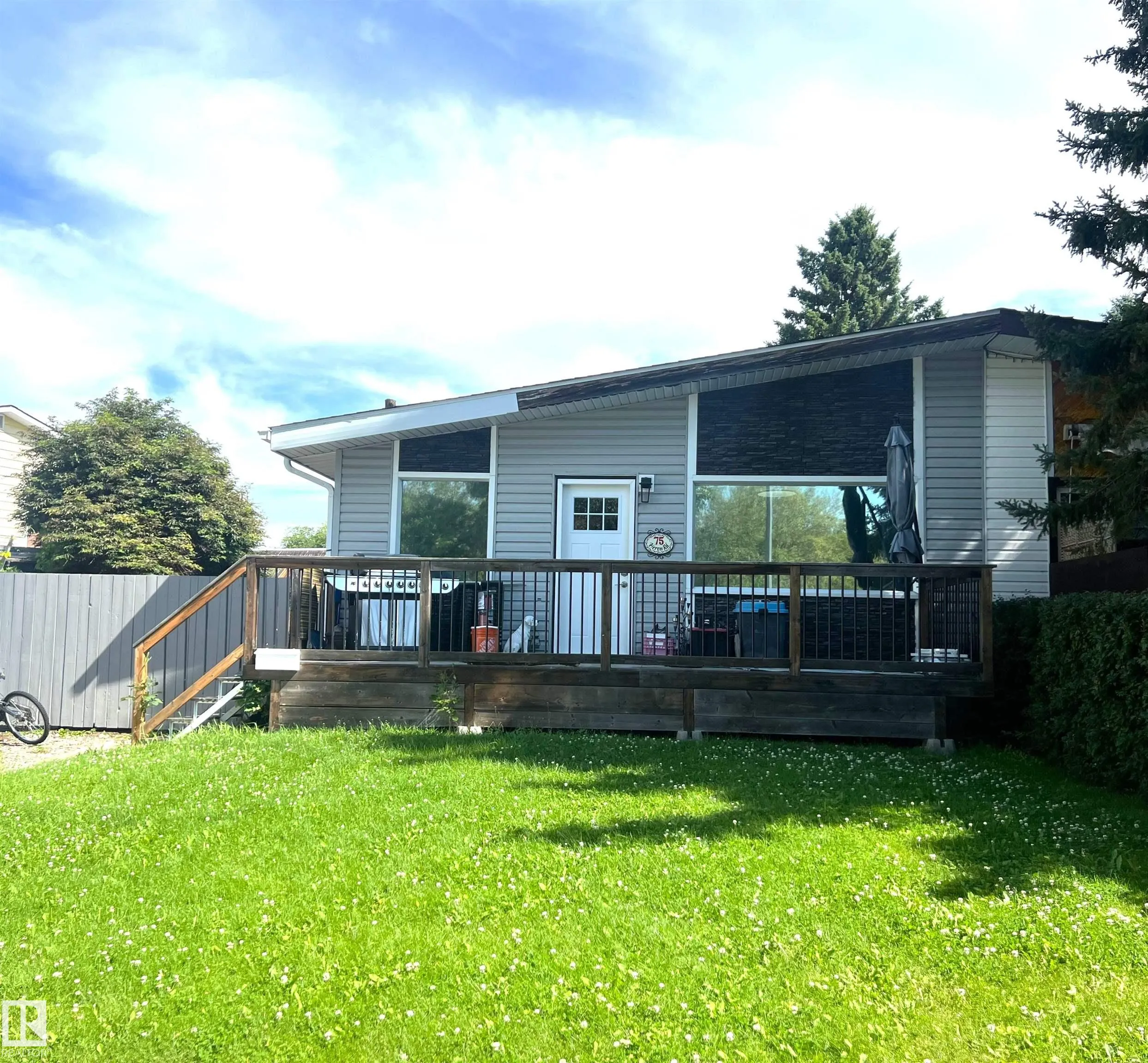 75 HERON Road