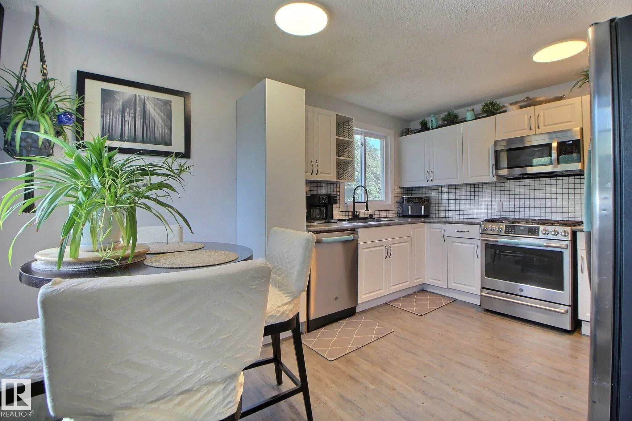75 HERON Road