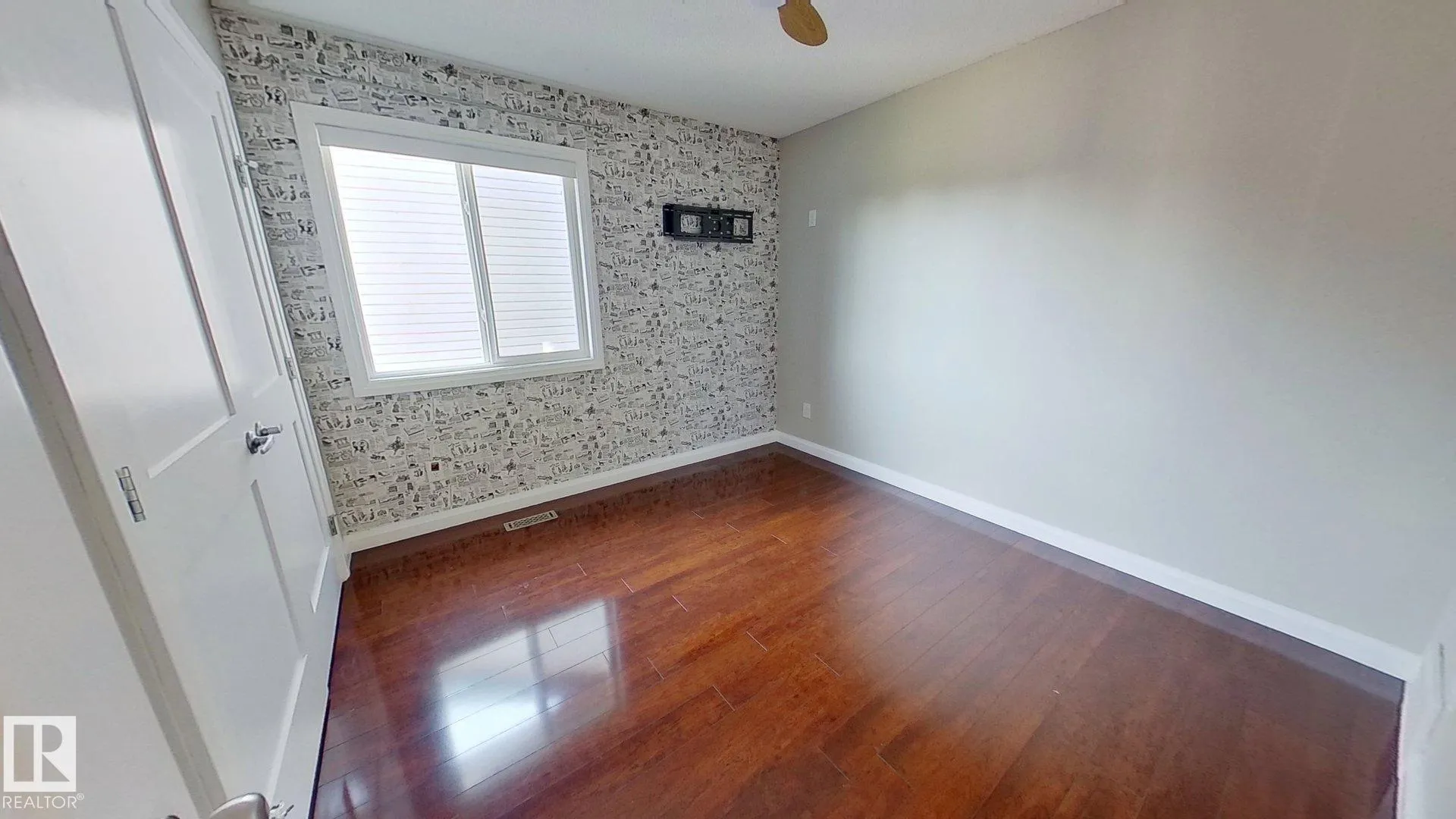 5168 SUNVIEW Drive
