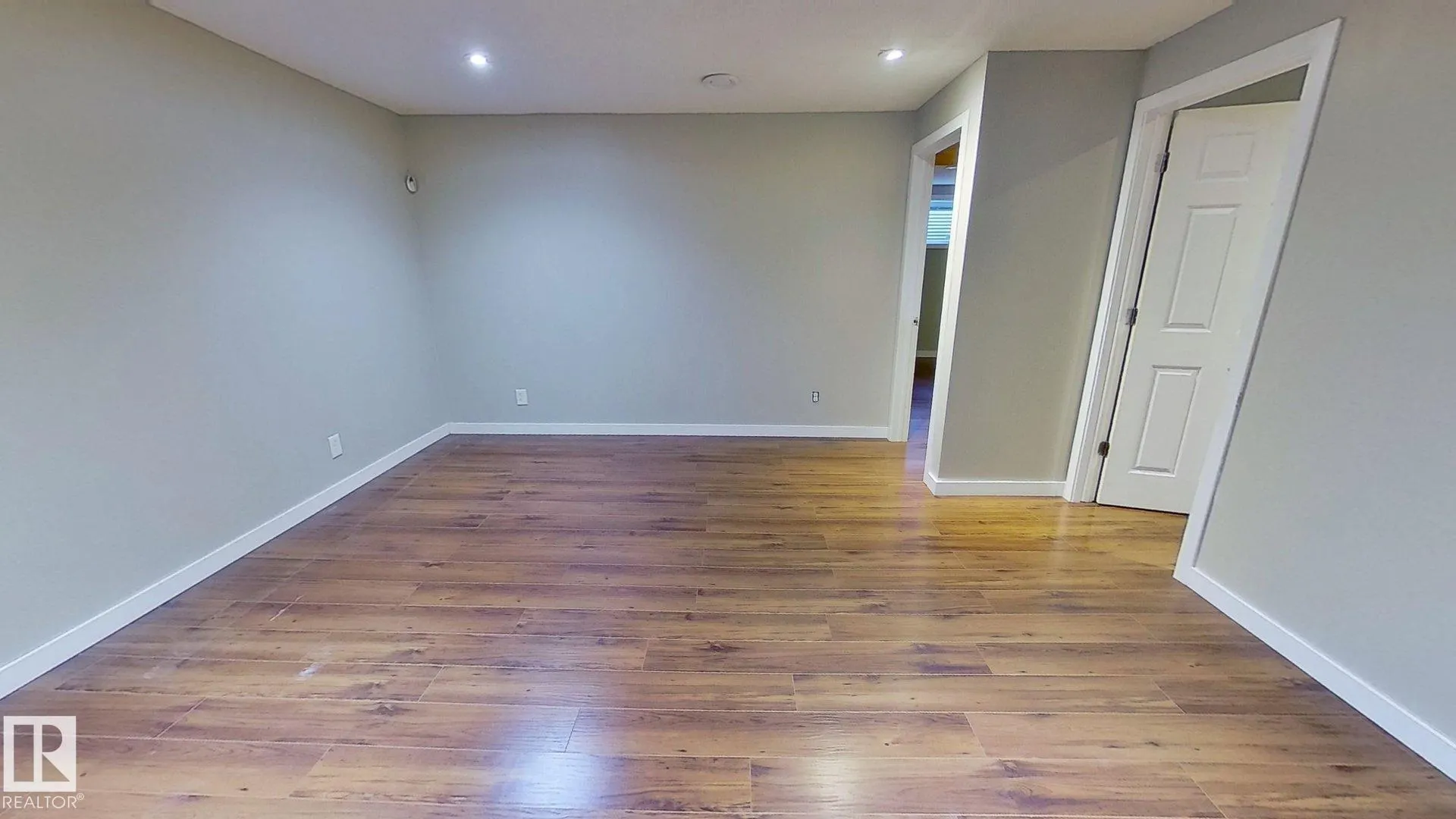 5168 SUNVIEW Drive