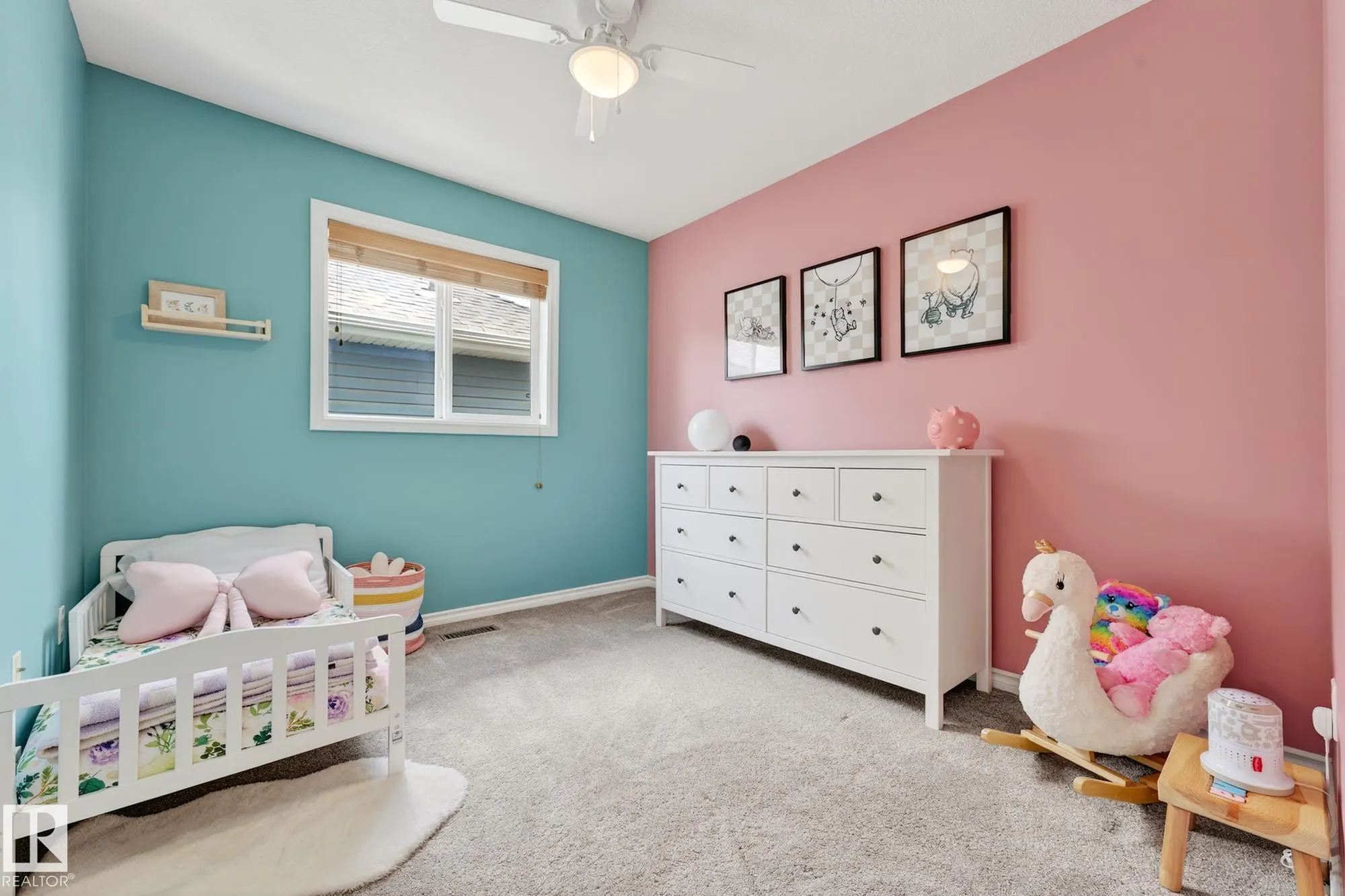 371 ASCOTT Crescent