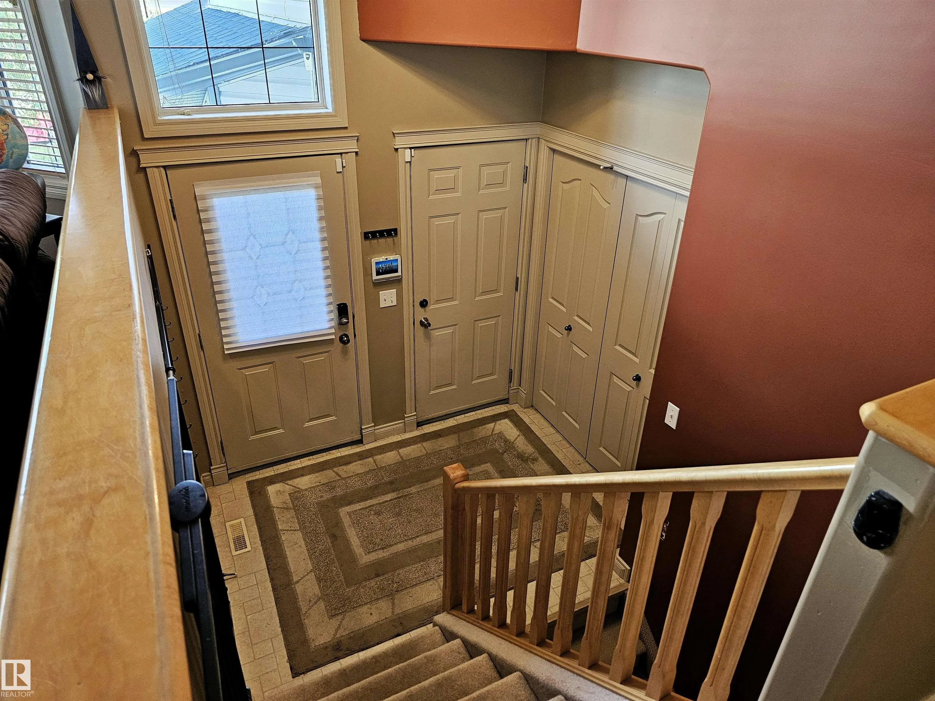 5 ALDERSON Close
