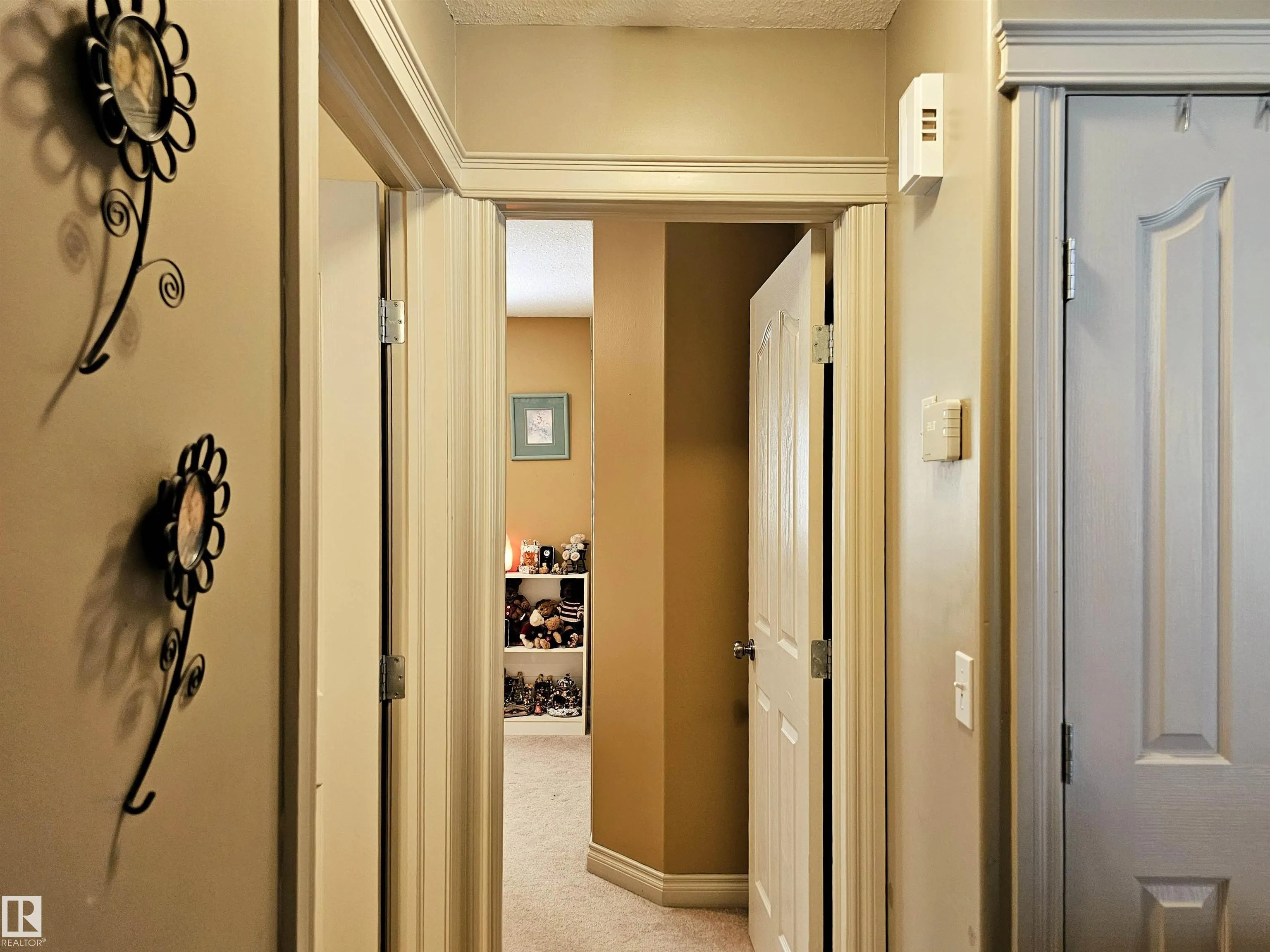 5 ALDERSON Close
