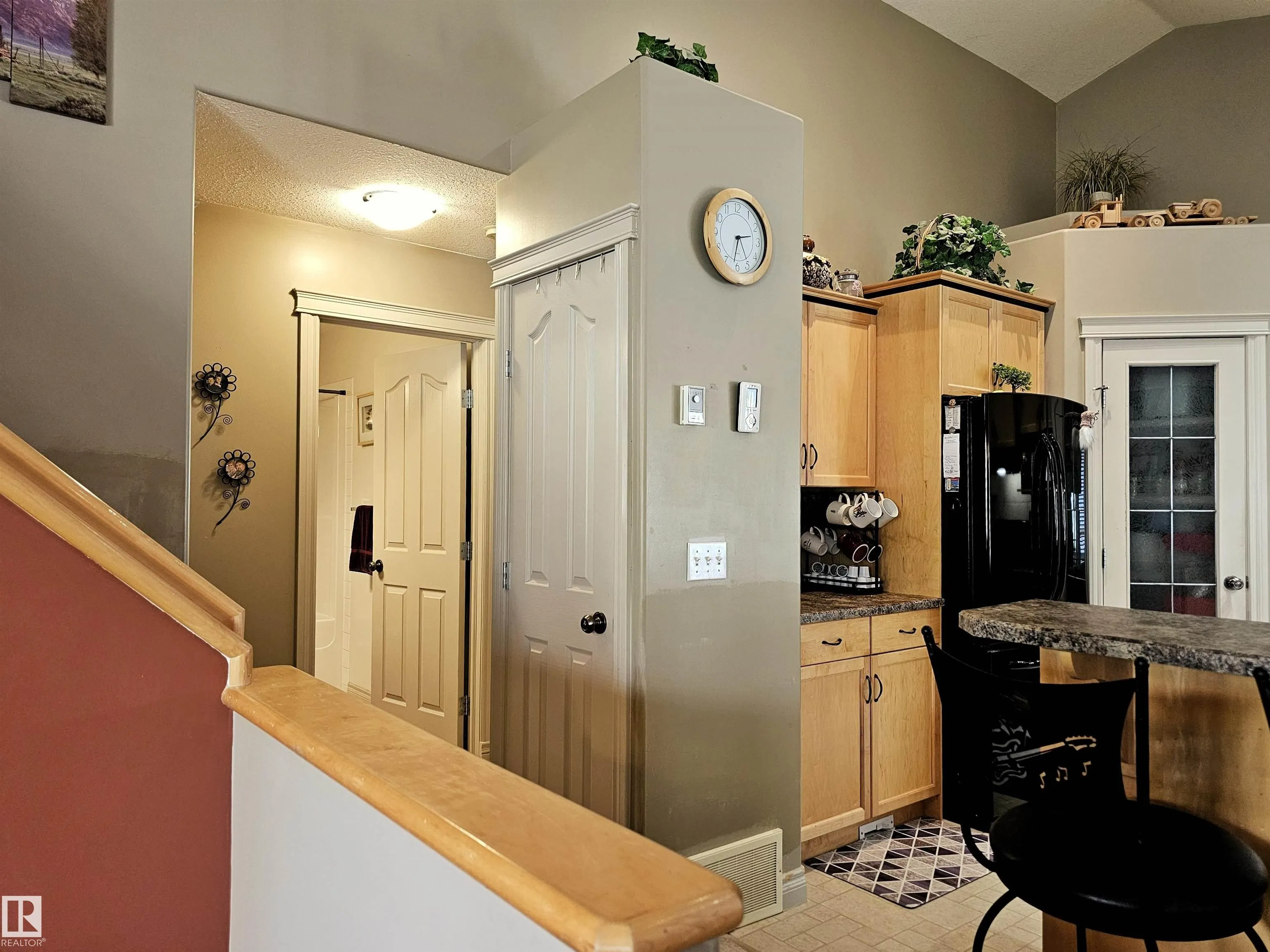 5 ALDERSON Close