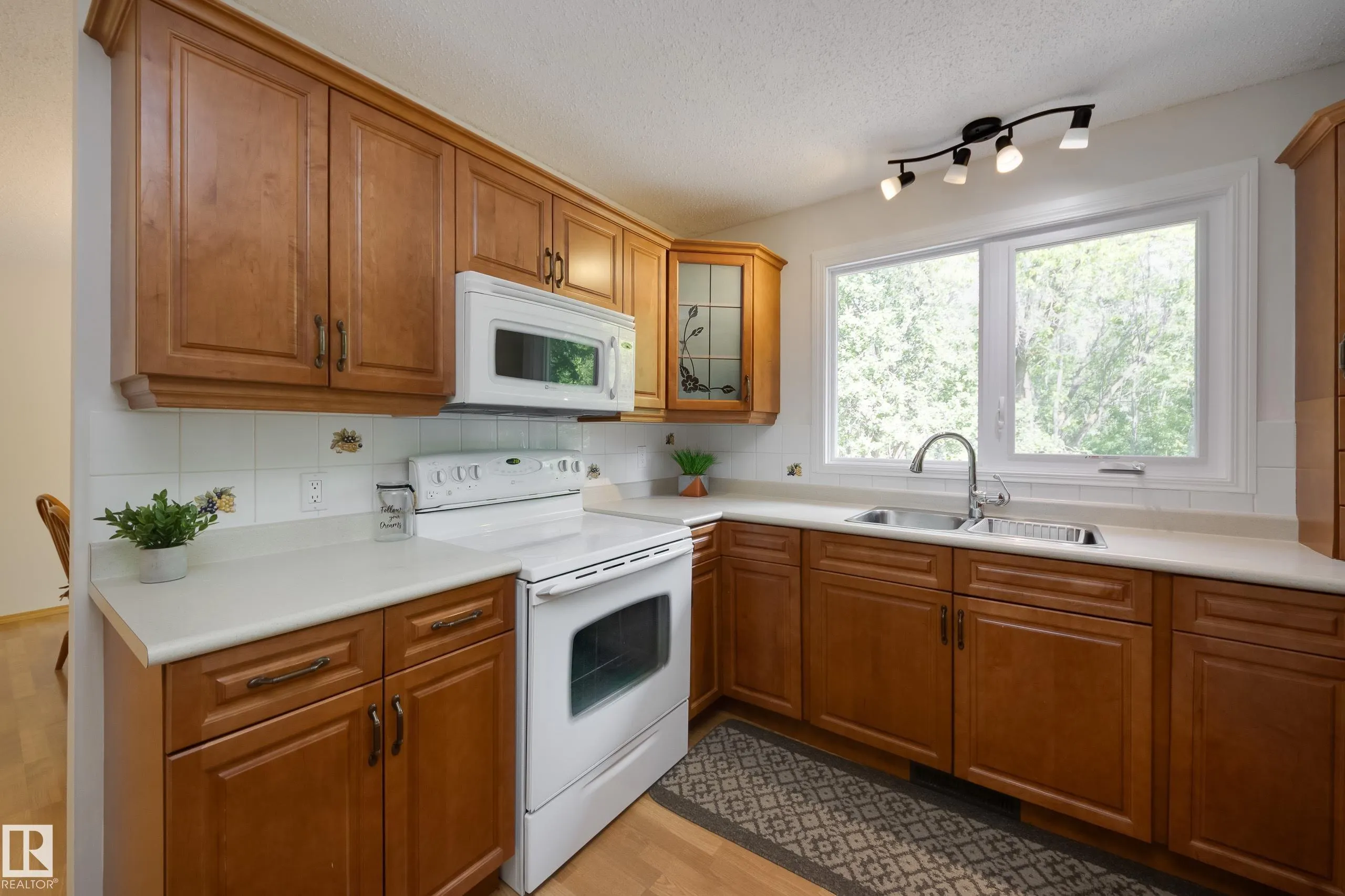 52063 RGE ROAD 225