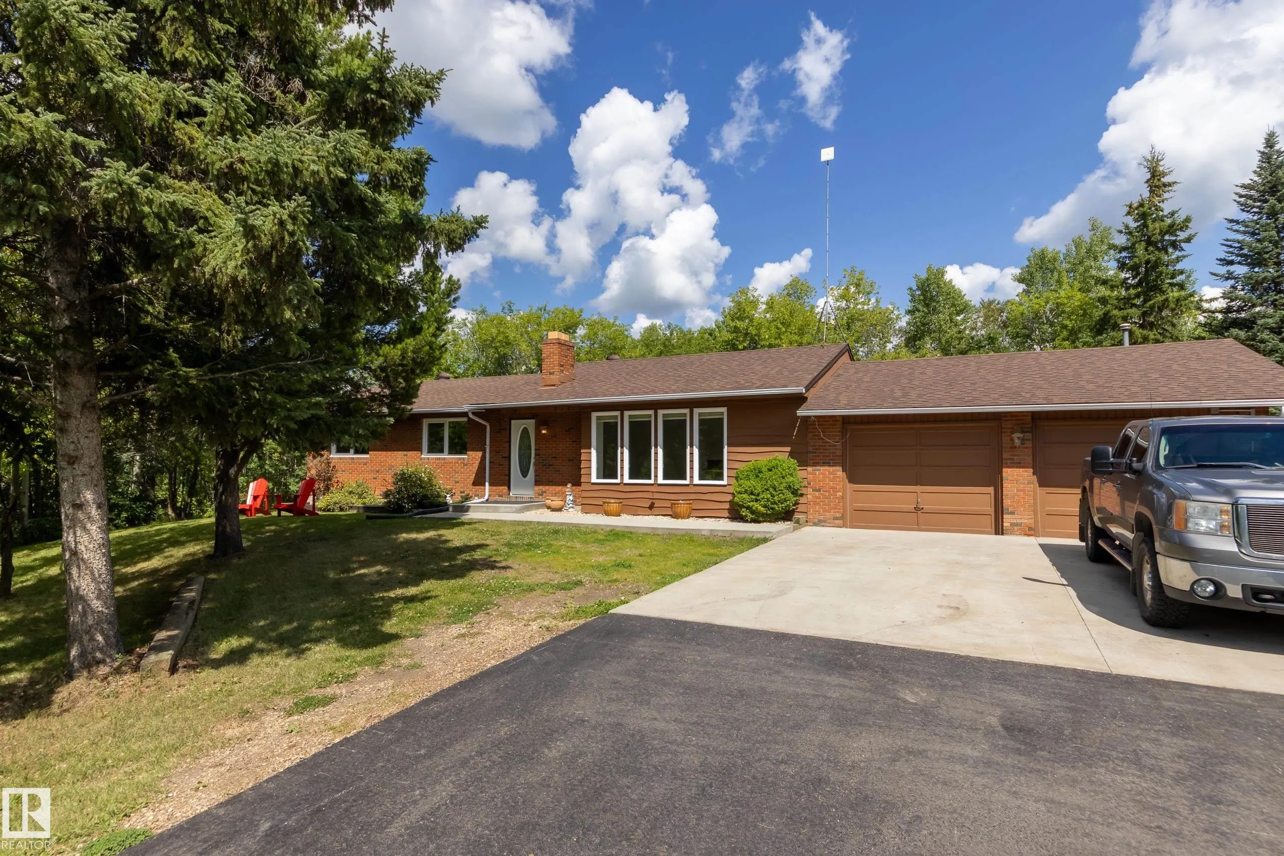 52063 RGE ROAD 225