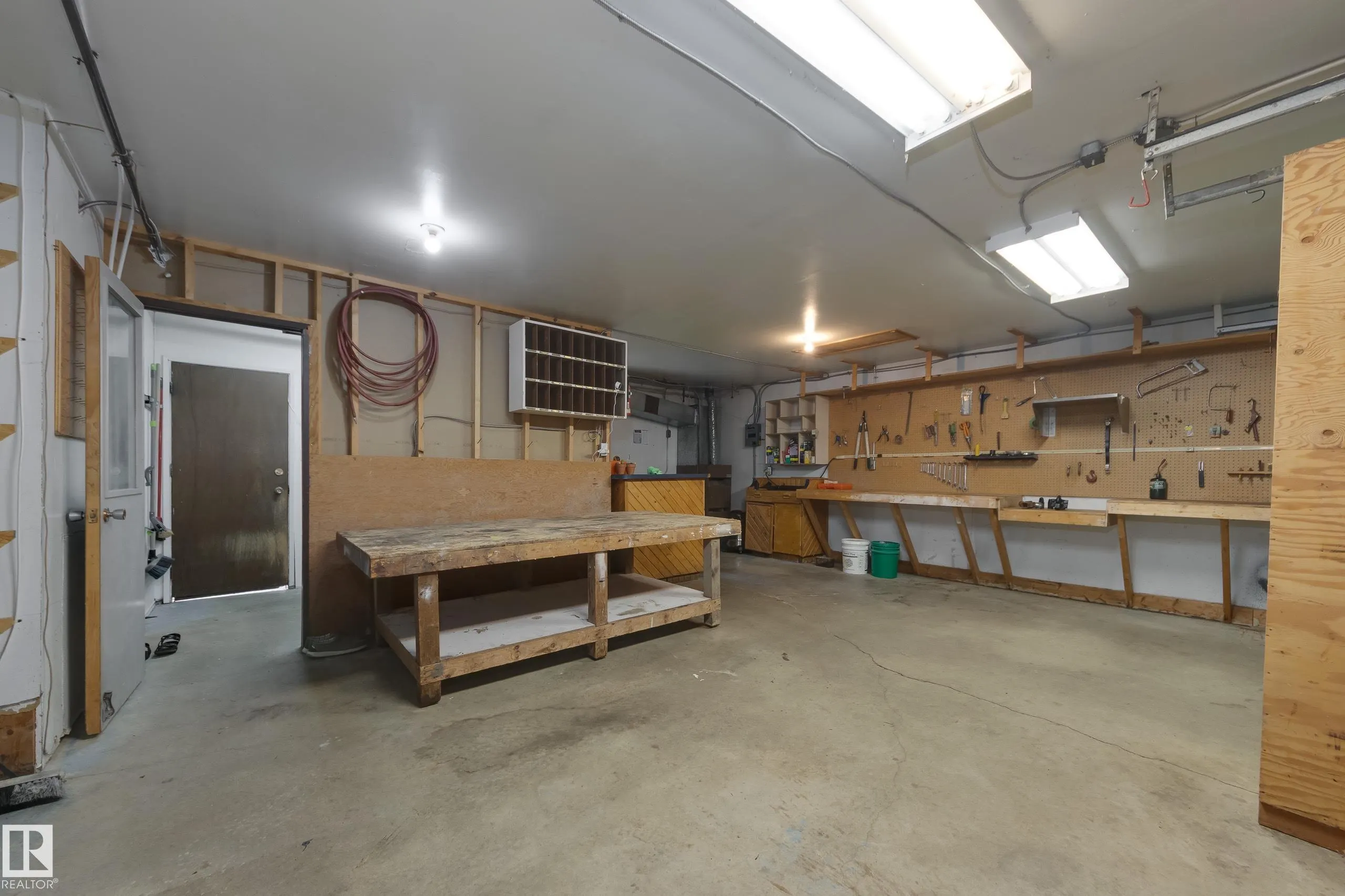 52063 RGE ROAD 225