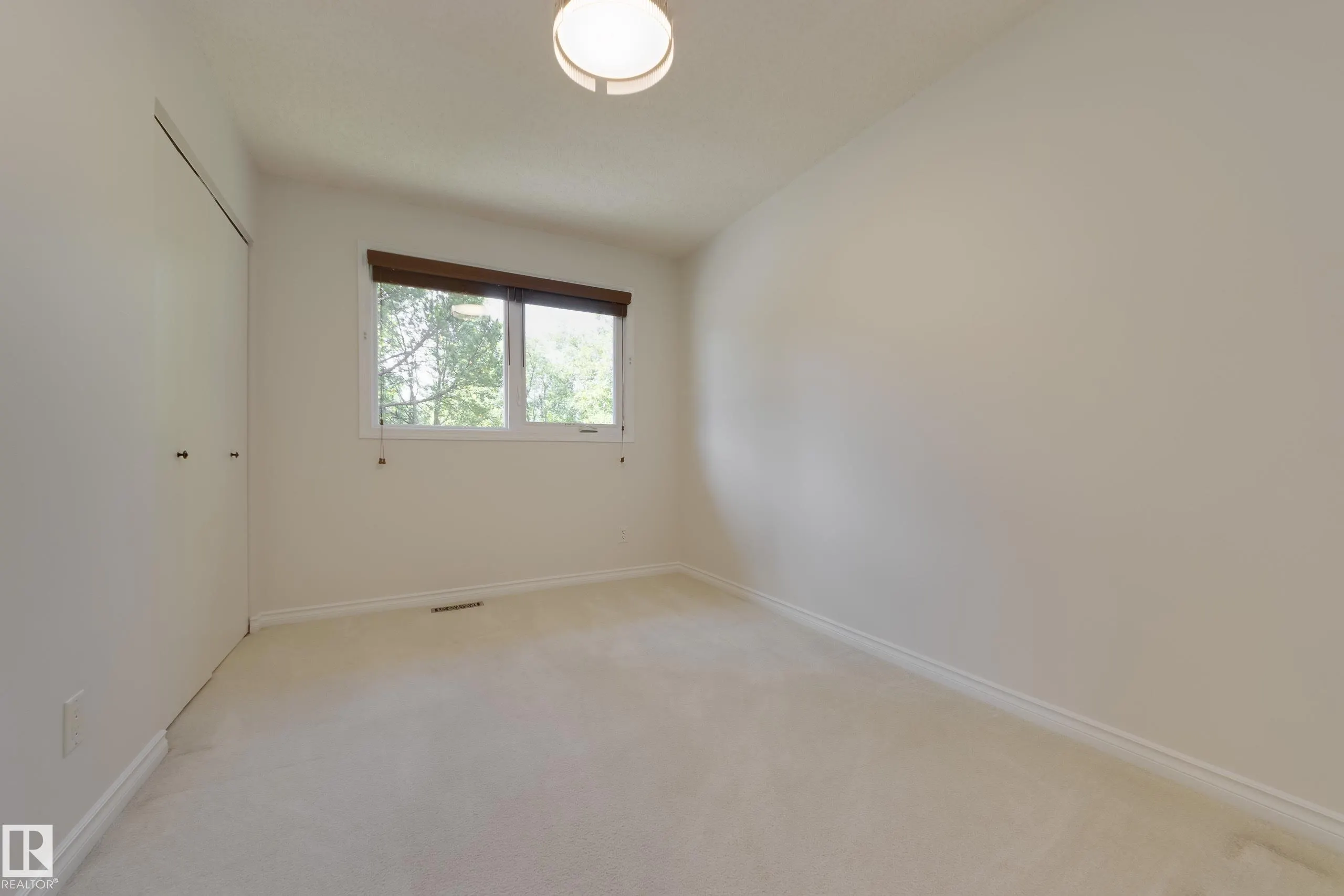 52063 RGE ROAD 225