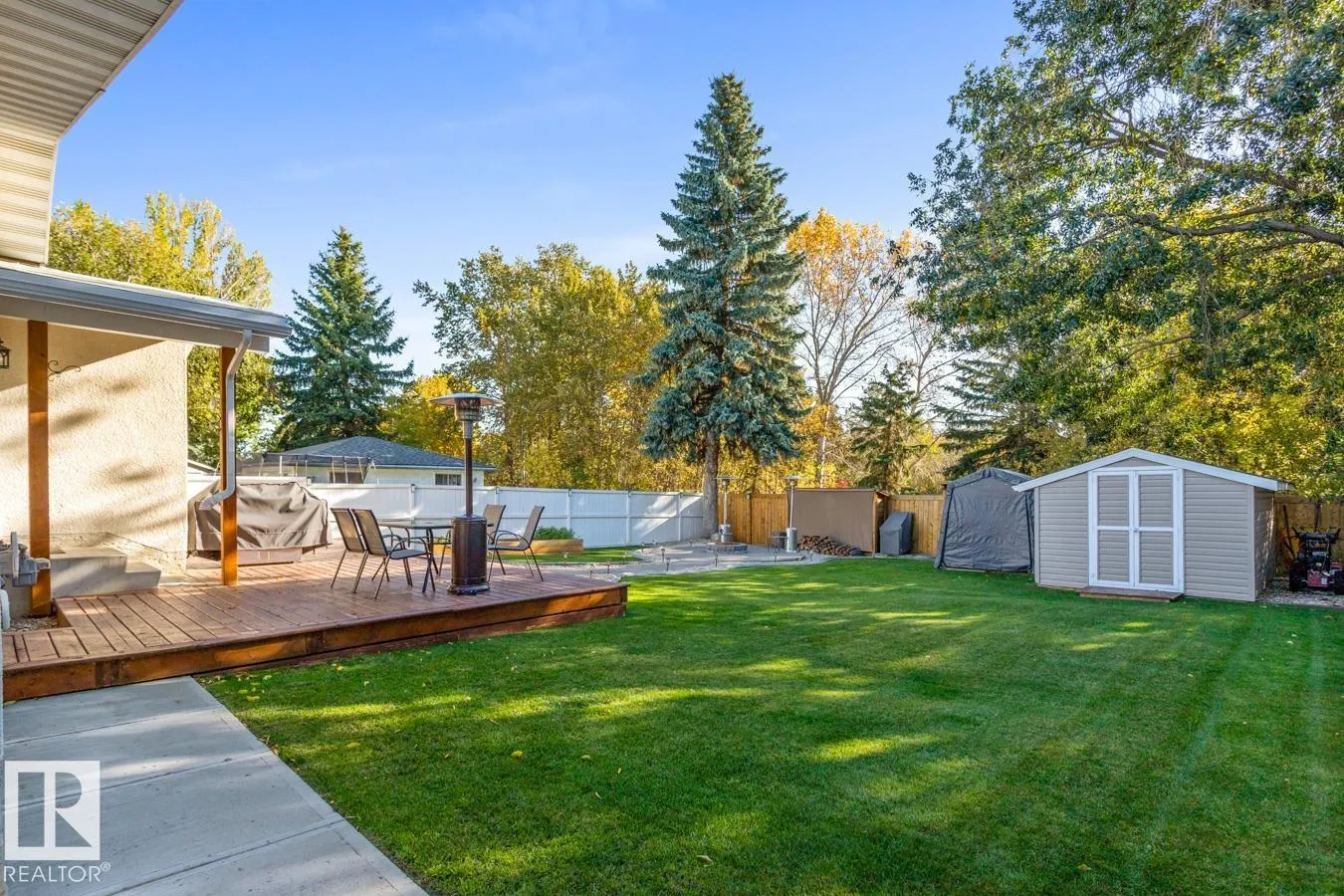 57 GARNET Crescent