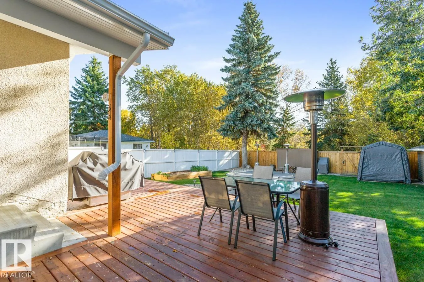 57 GARNET Crescent