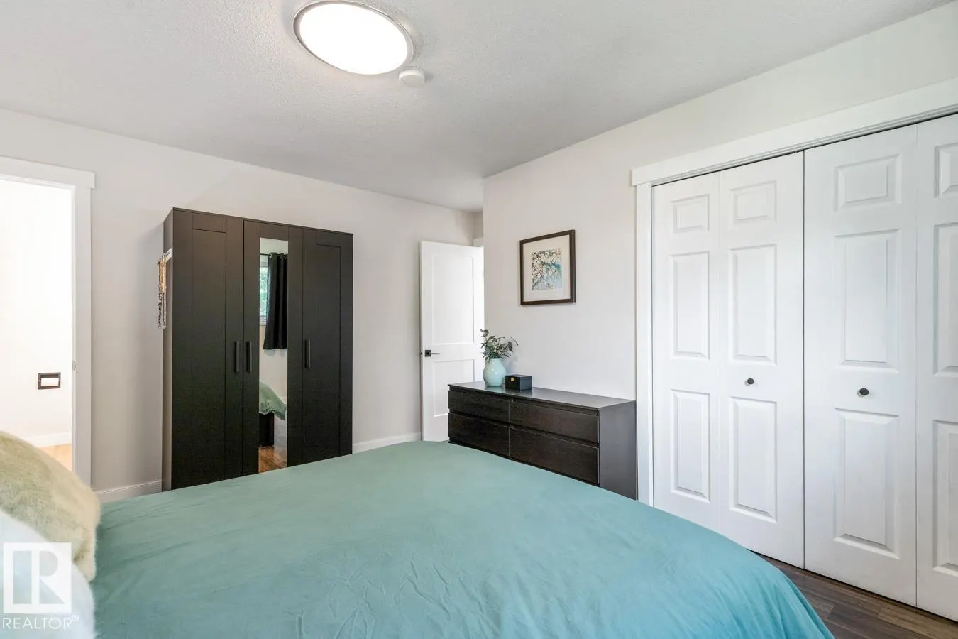 57 GARNET Crescent