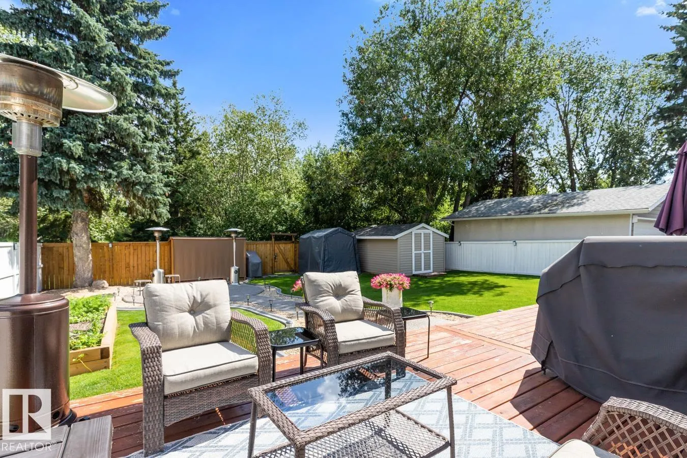 57 GARNET Crescent