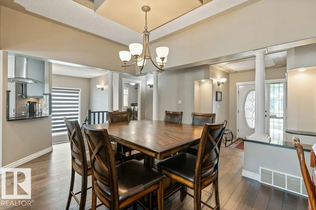 31 EVEREST Crescent