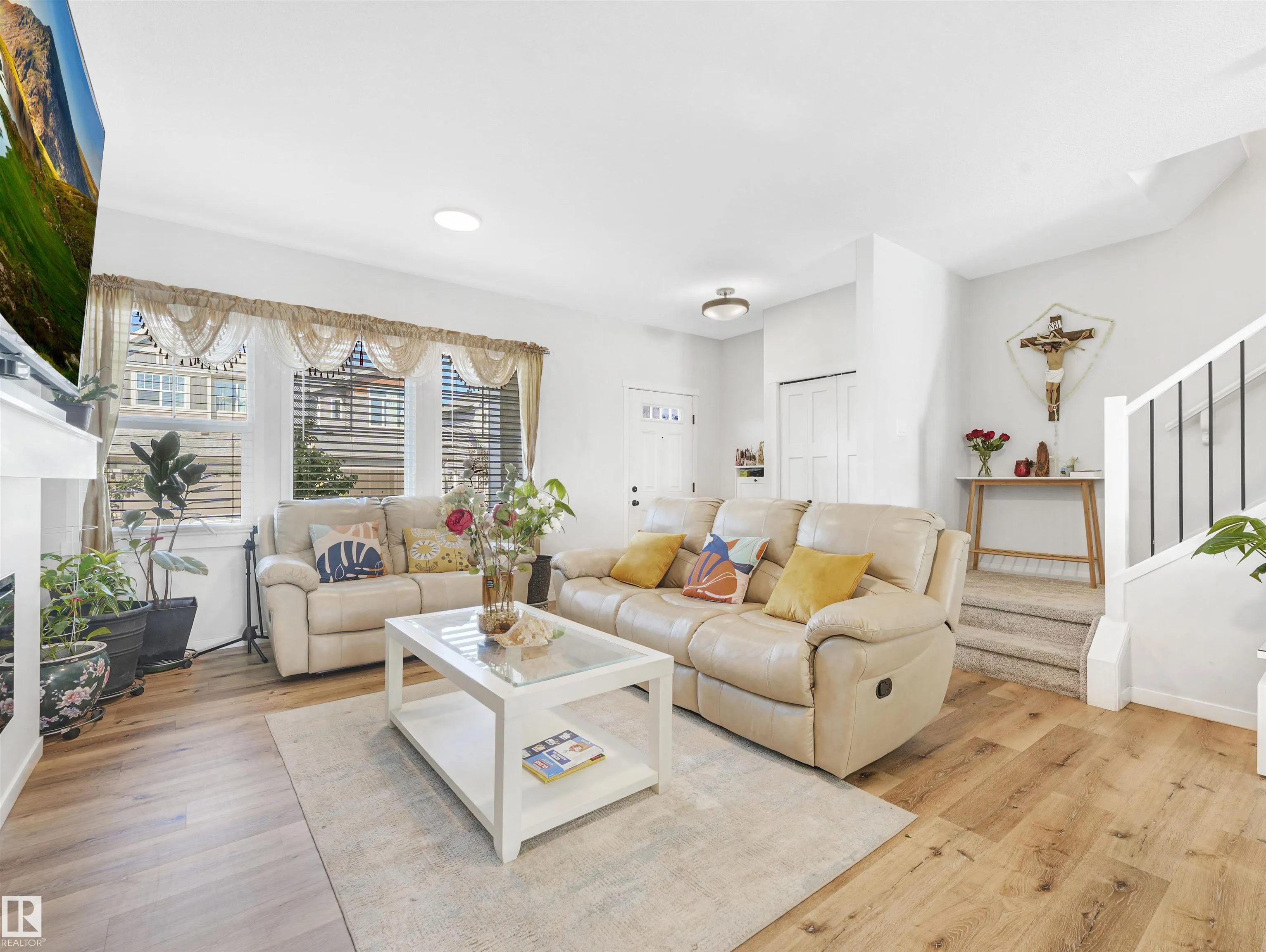 9311 226 Street