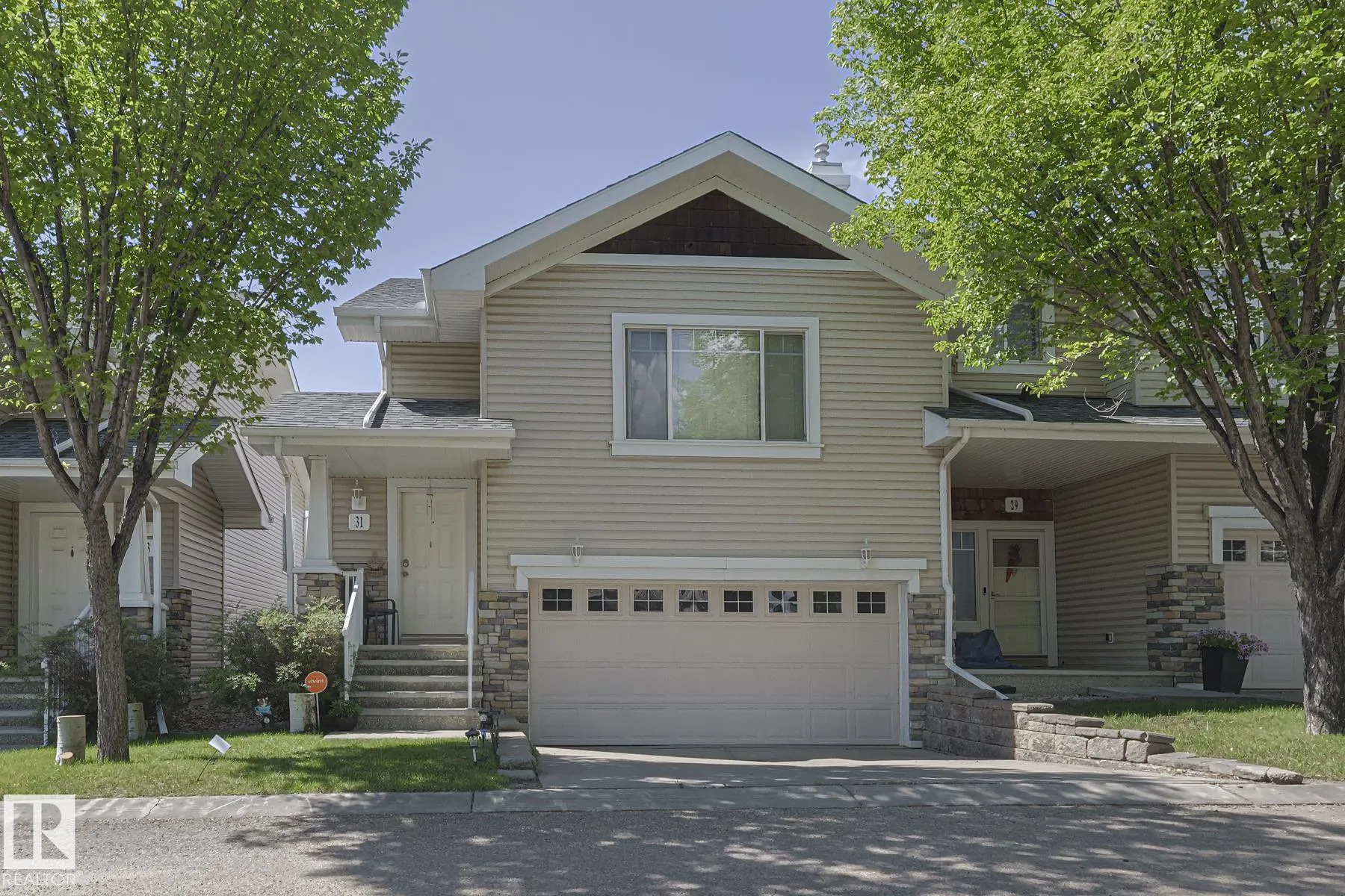 2508 HANNA Crescent