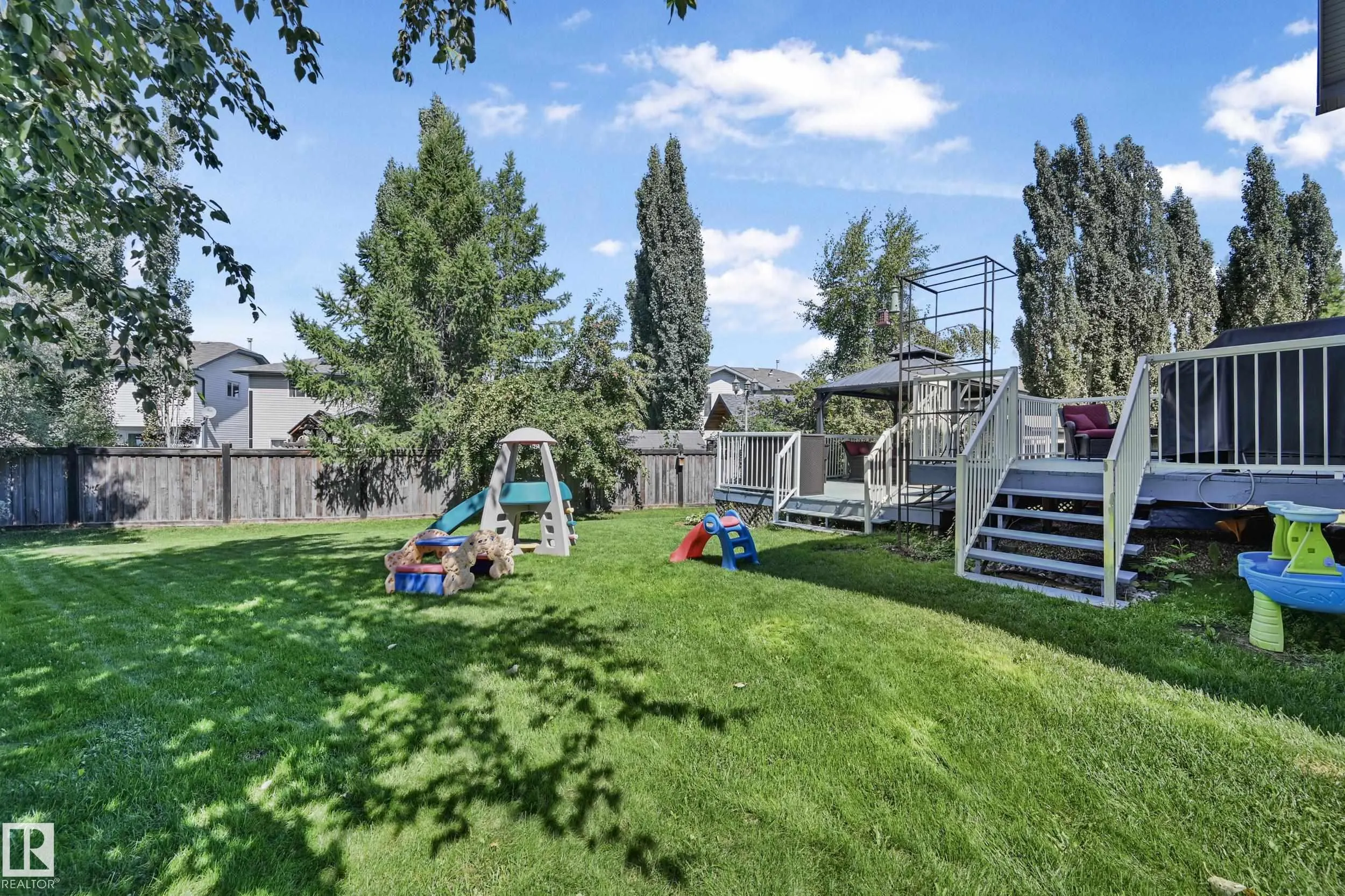 313 WESTERRA Boulevard