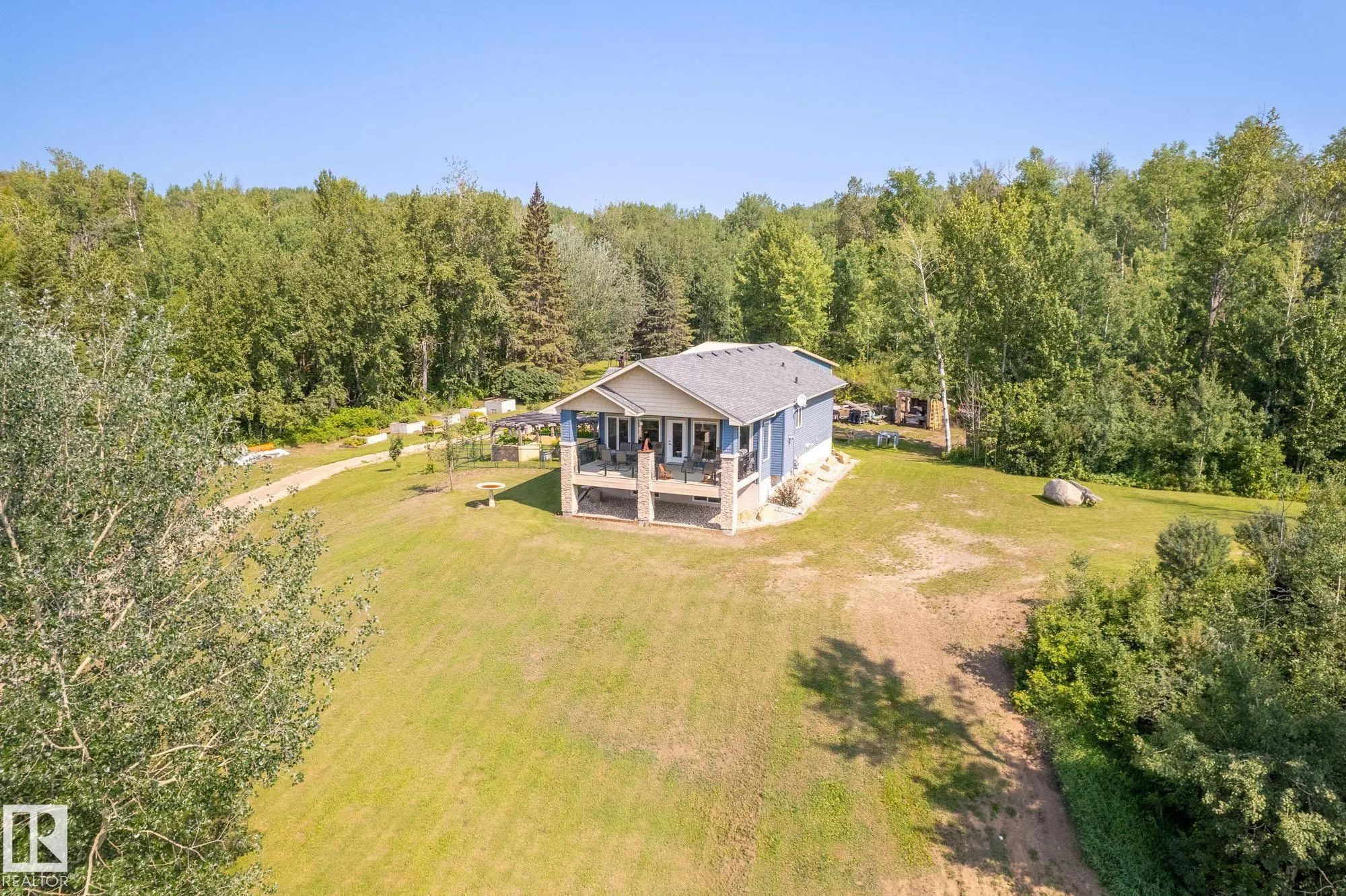 4518 LAKESHORE Road
