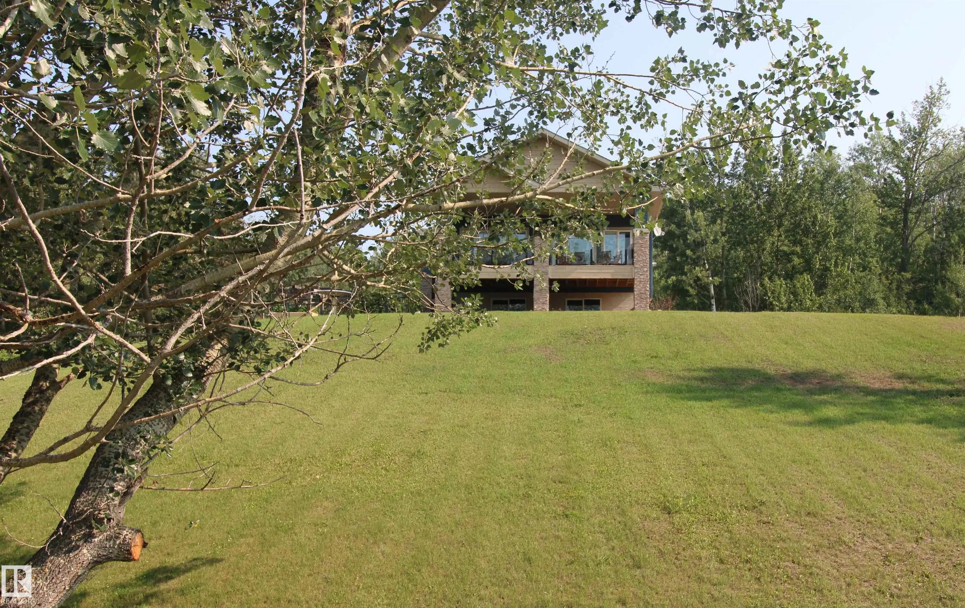 4518 LAKESHORE Road