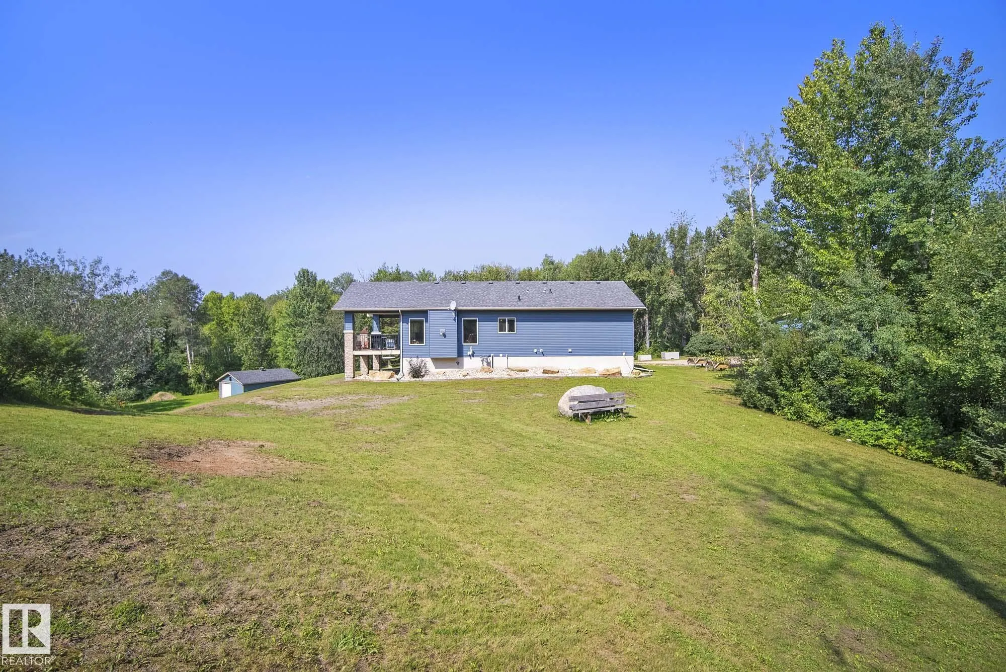 4518 LAKESHORE Road