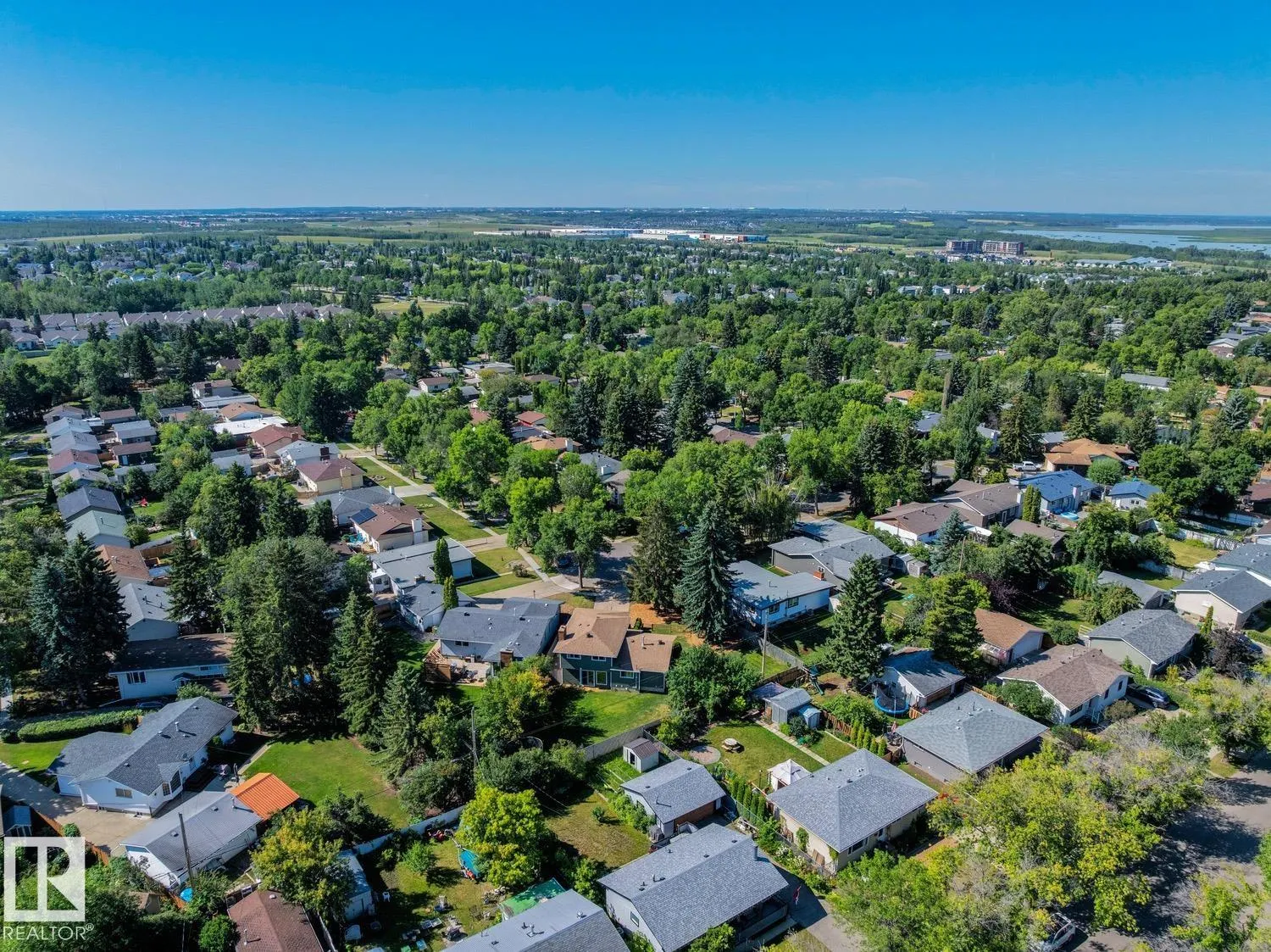 28 GREER Crescent