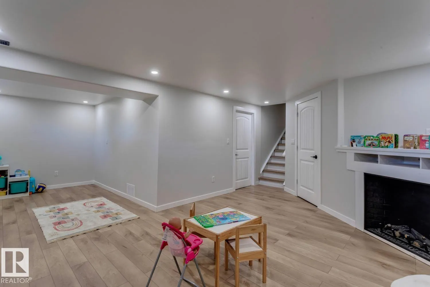 28 GREER Crescent