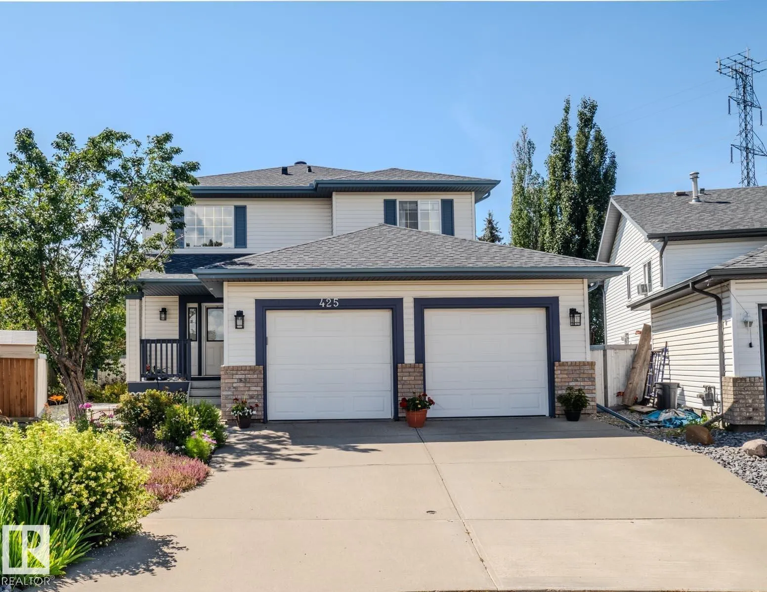 425 WILLIAMS Court