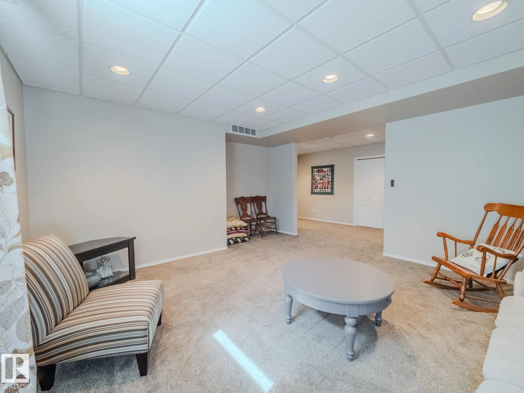 425 WILLIAMS Court