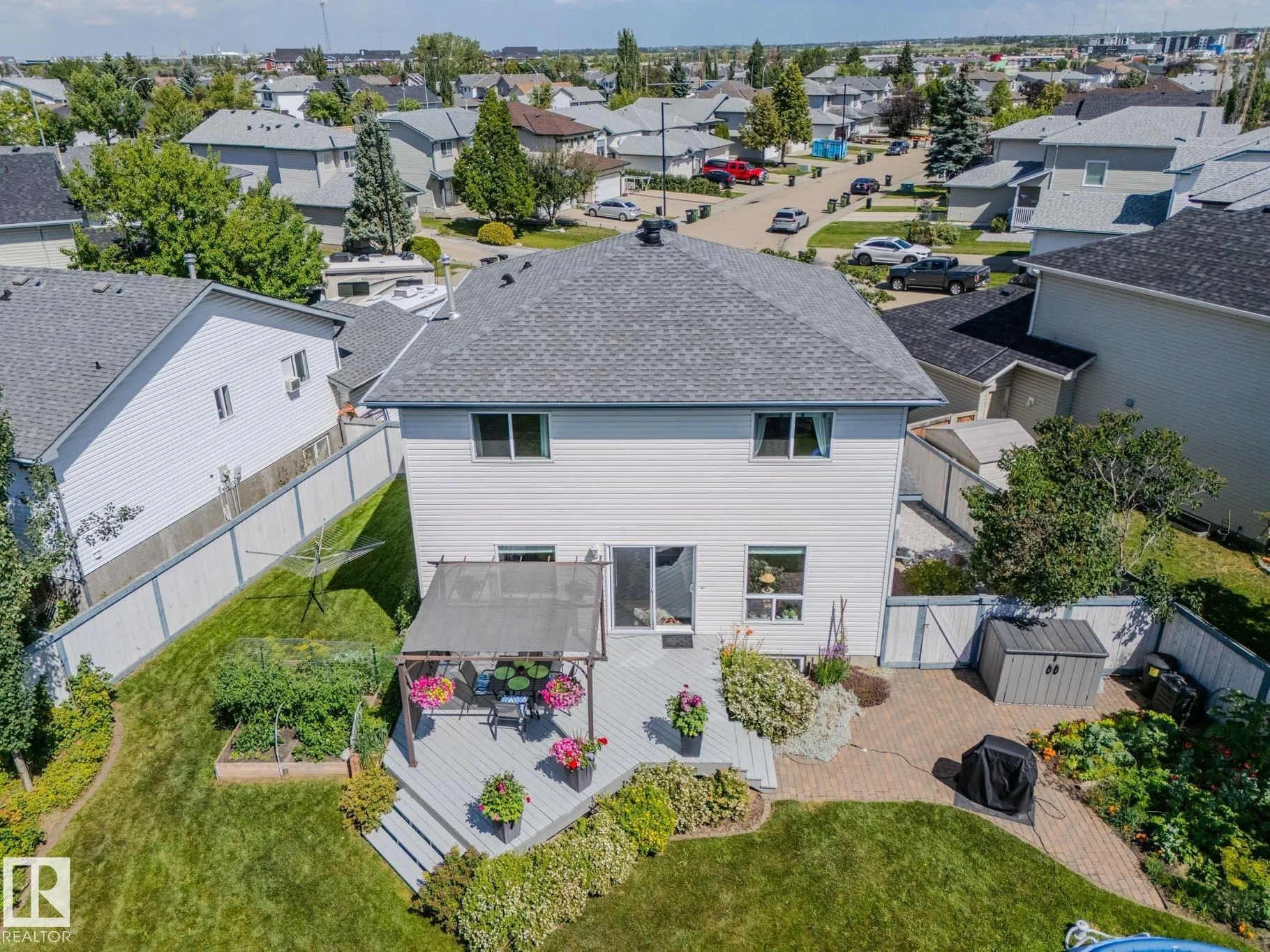 425 WILLIAMS Court