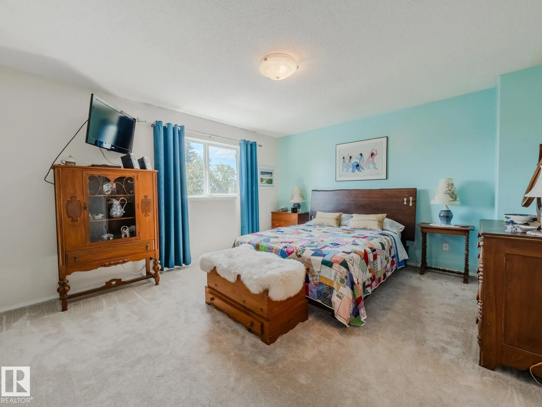 425 WILLIAMS Court