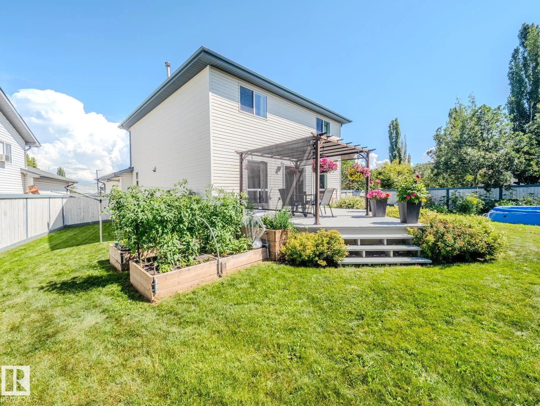 425 WILLIAMS Court
