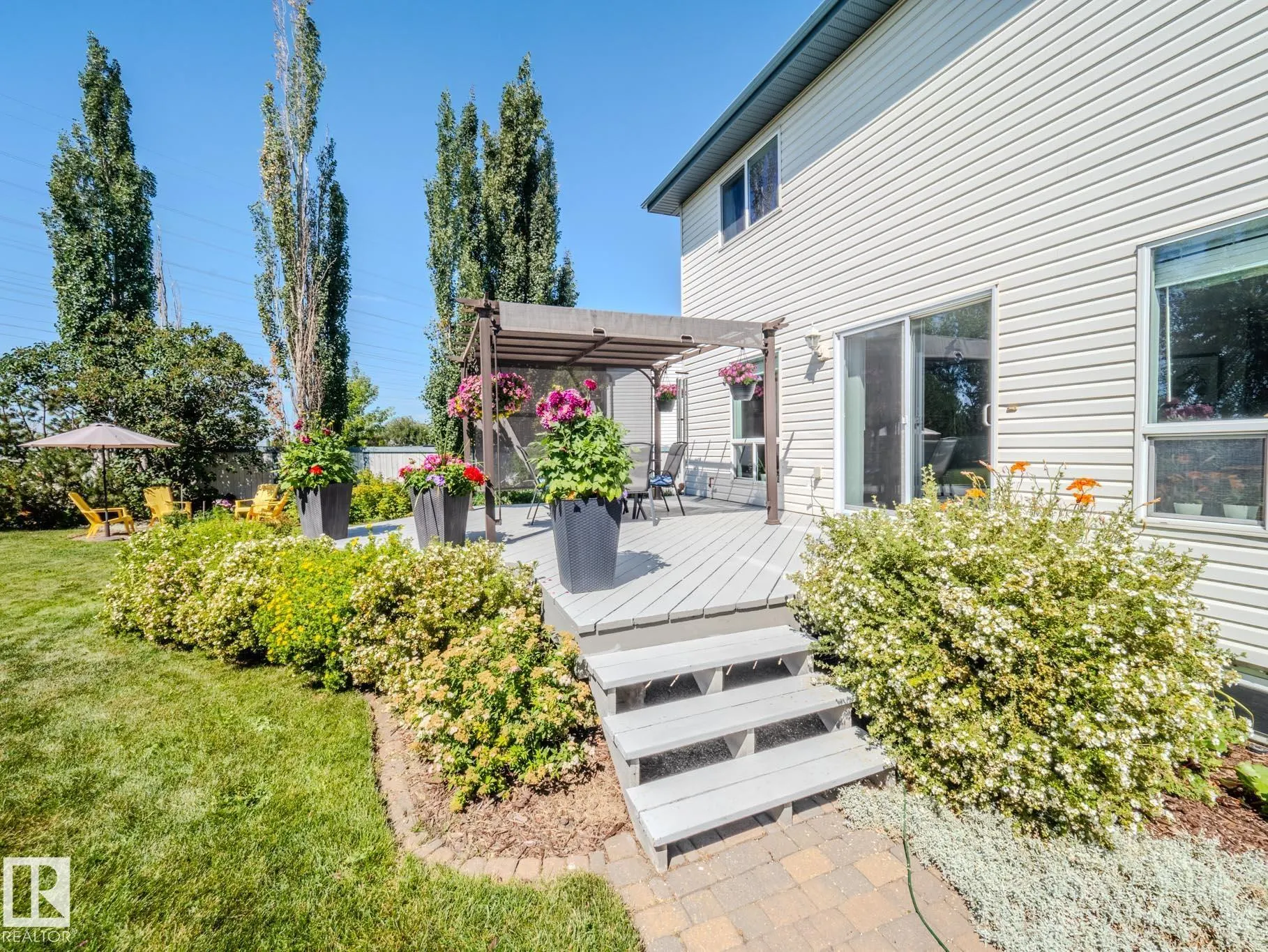 425 WILLIAMS Court