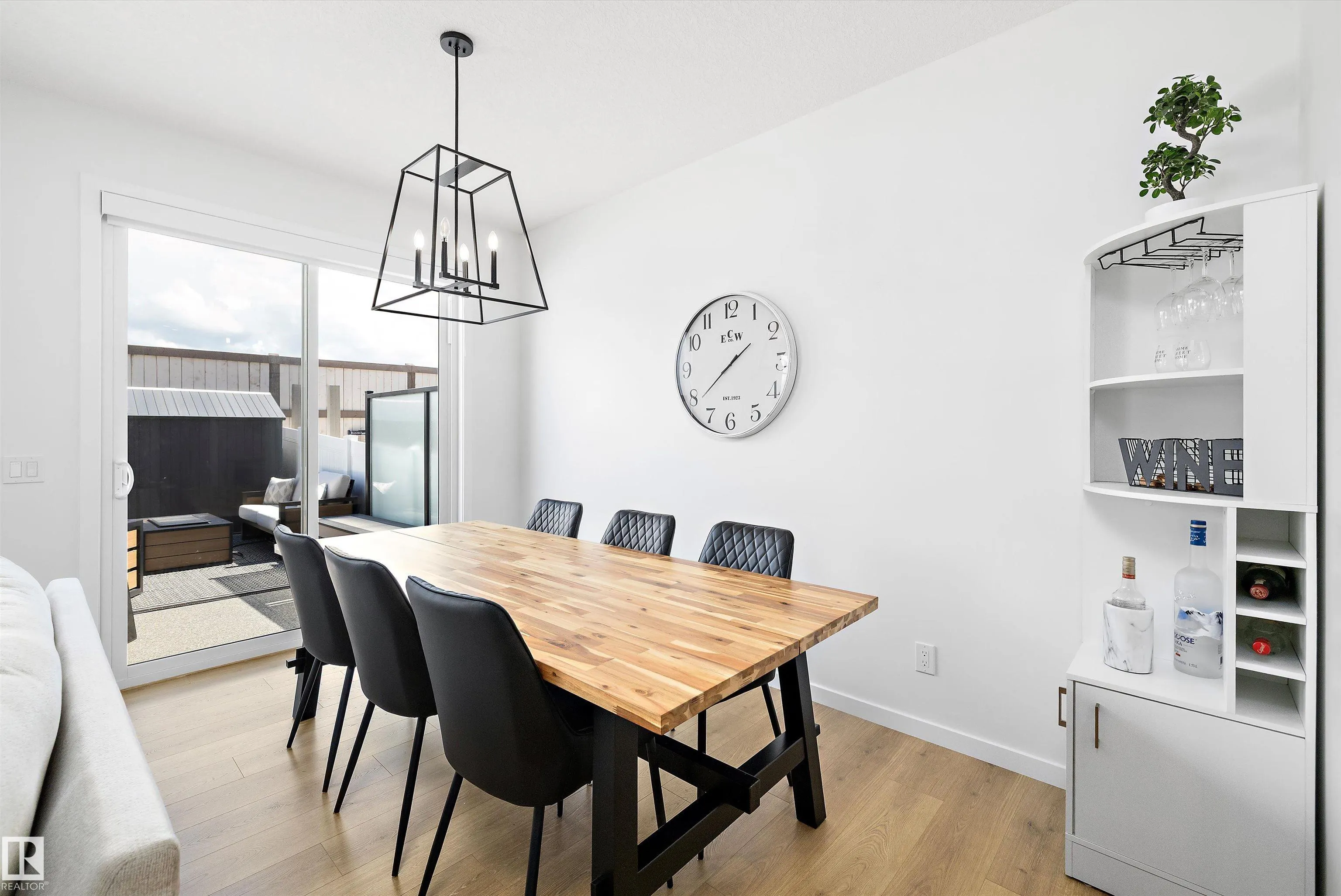 114 SEDUM Way