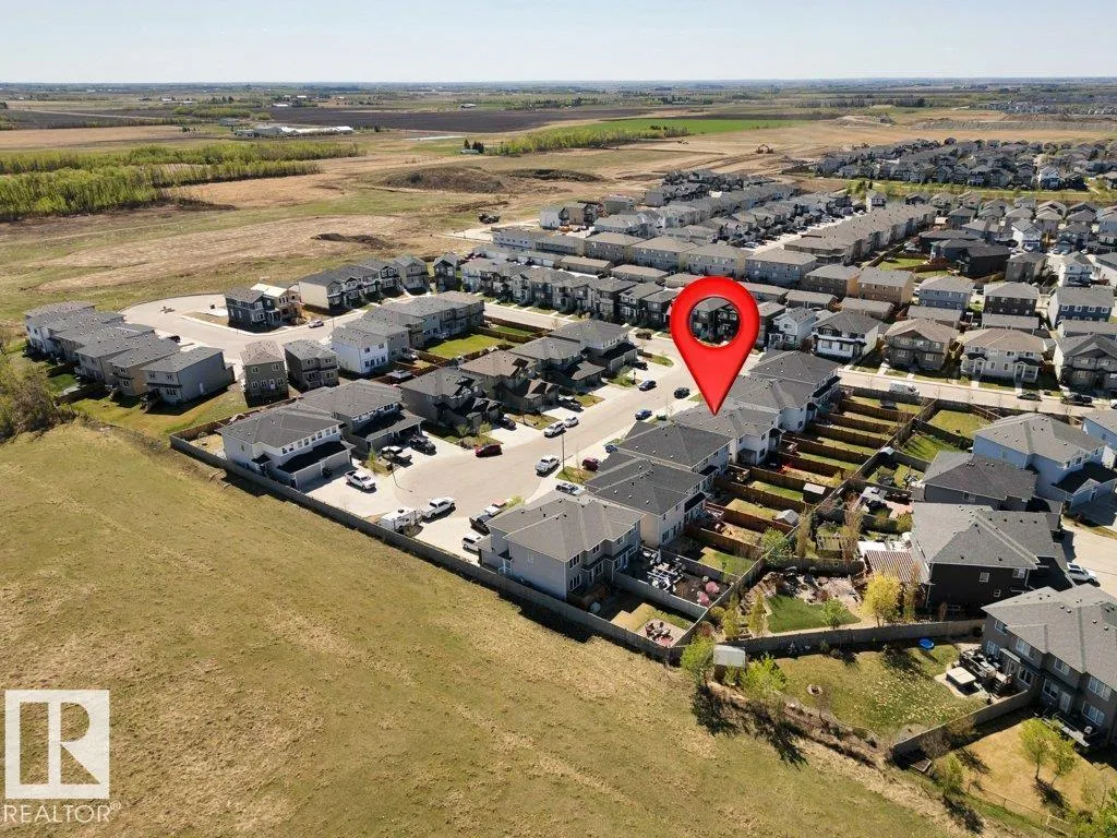 14 ROLSTON Court