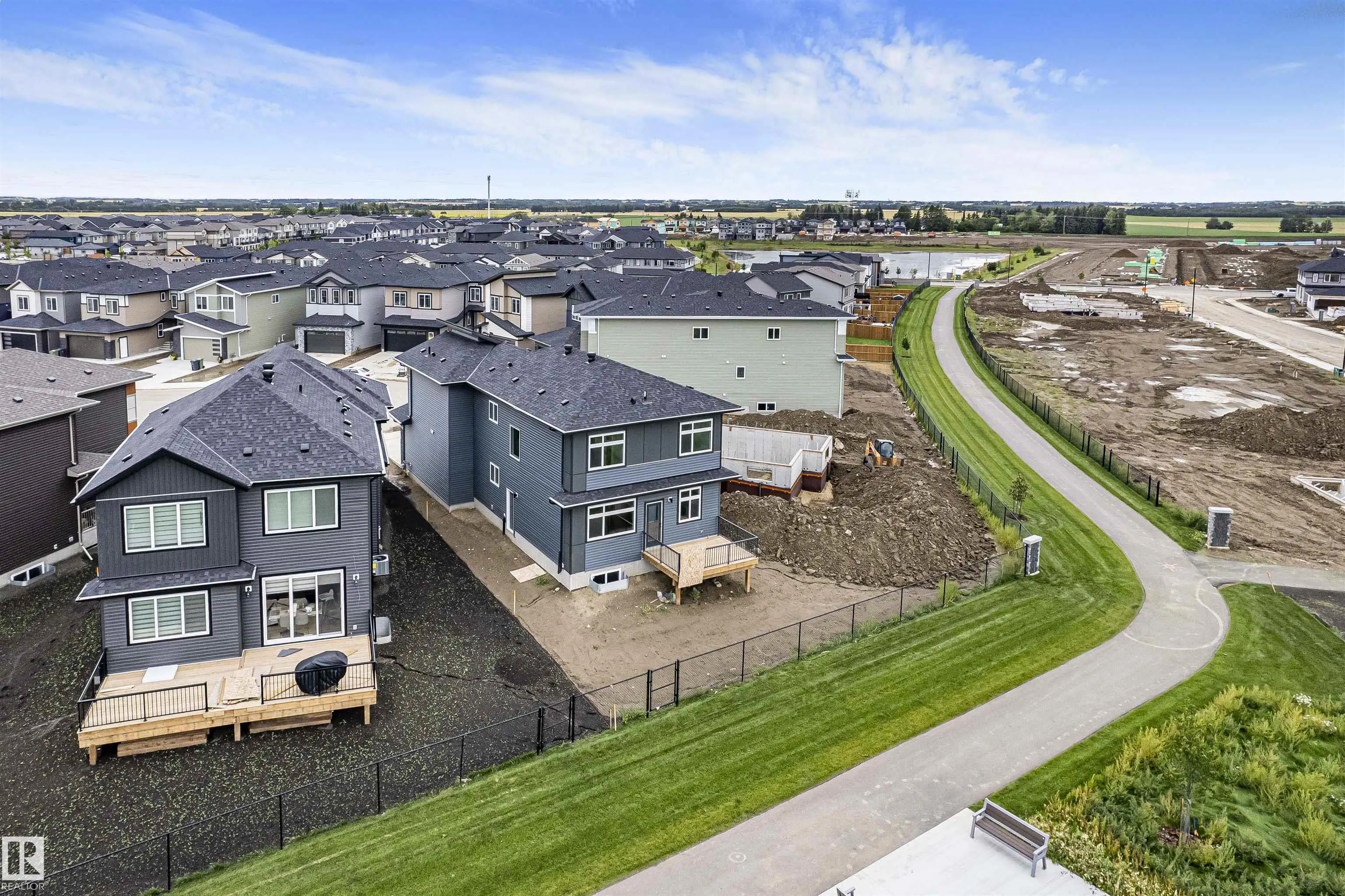 416 Pine Point(e)