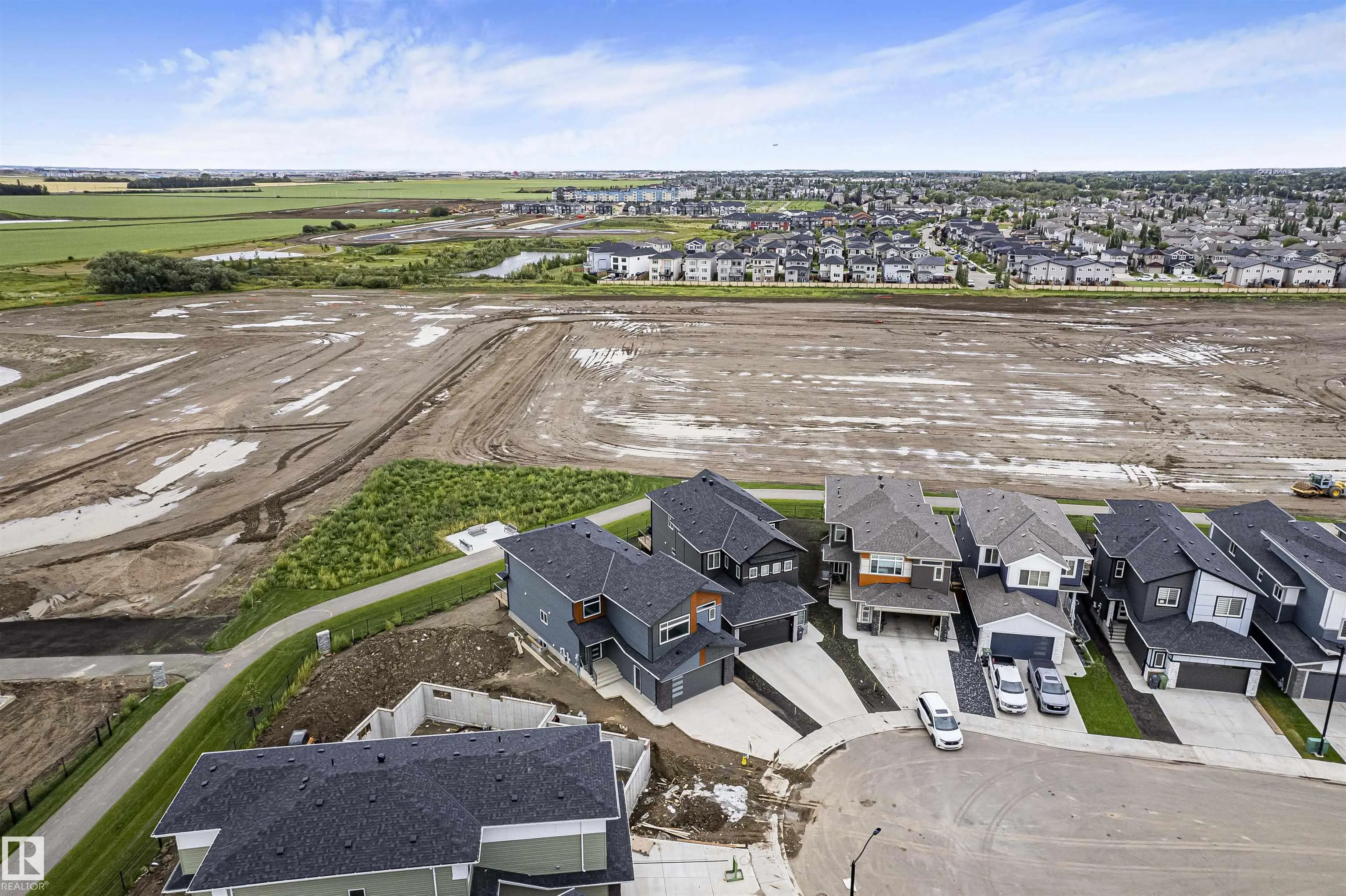 416 Pine Point(e)