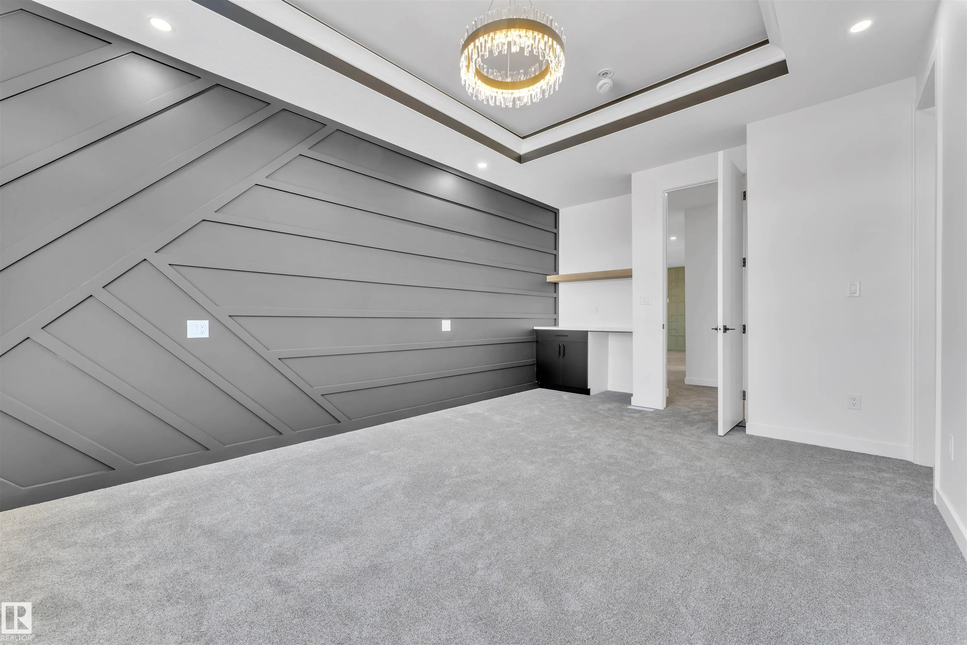 416 Pine Point(e)