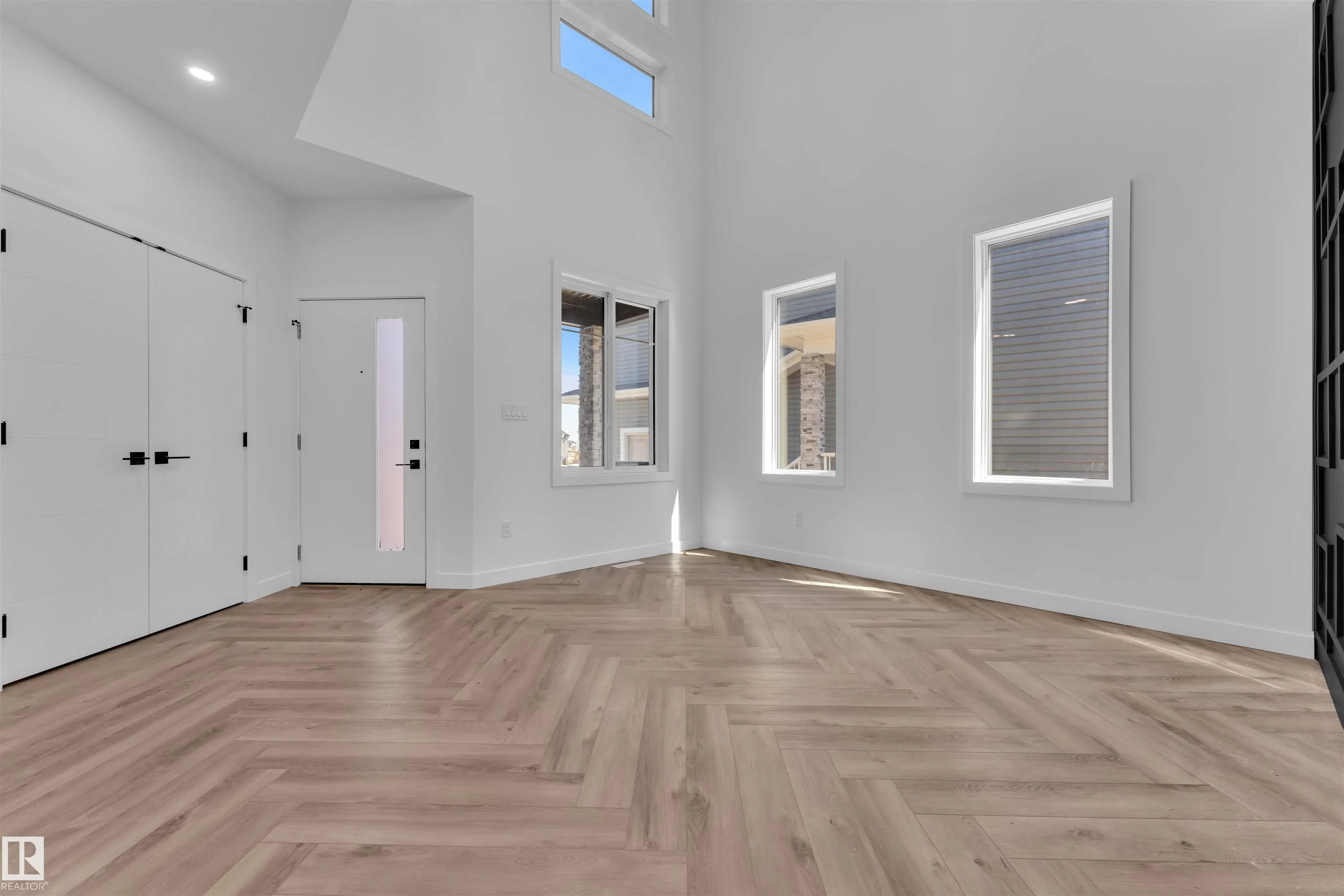 121 Lilac Close