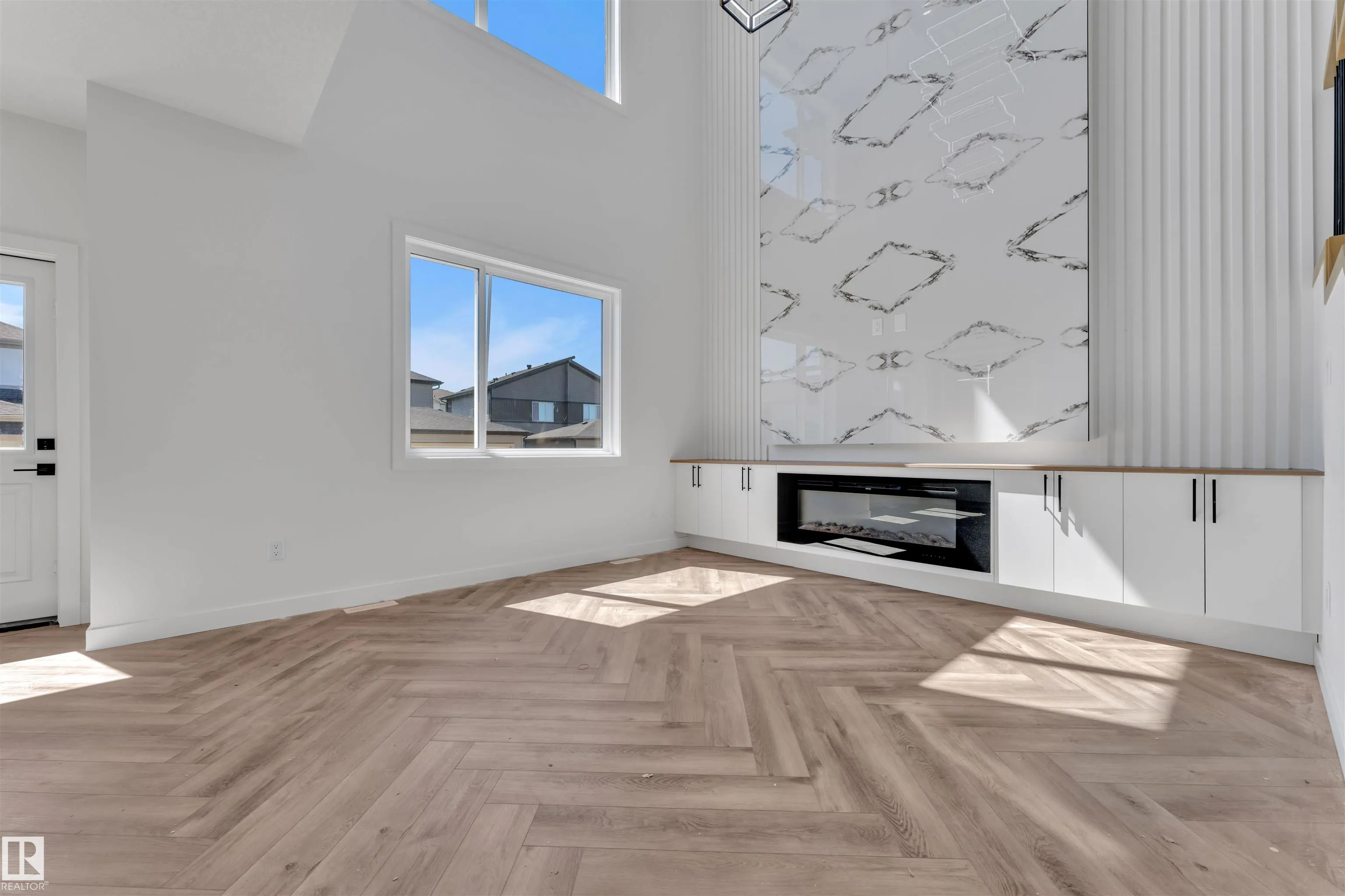 121 Lilac Close